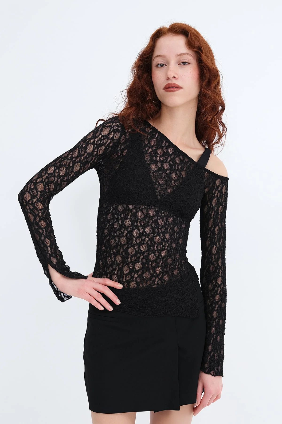 Asymmetric Cut Lace Blouse - Image 12