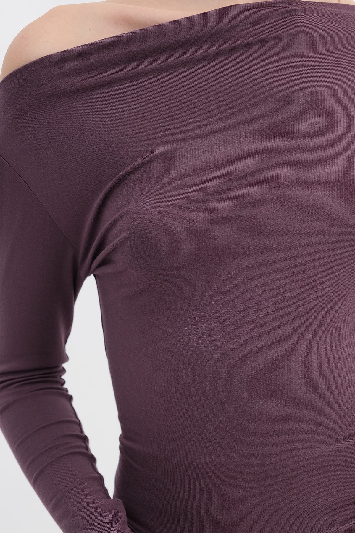 Basic Boat Neck Blouse - Image 6