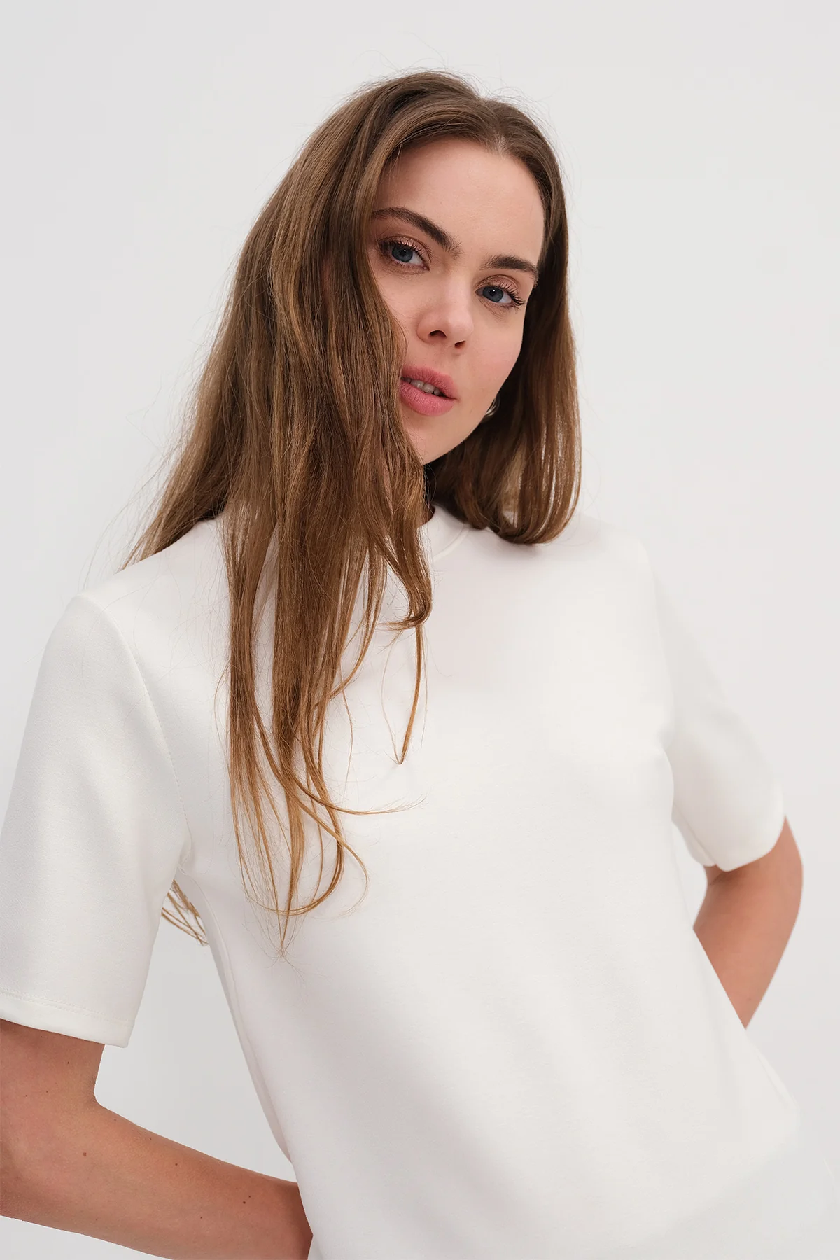 Basic Modal T-shirt - Image 14