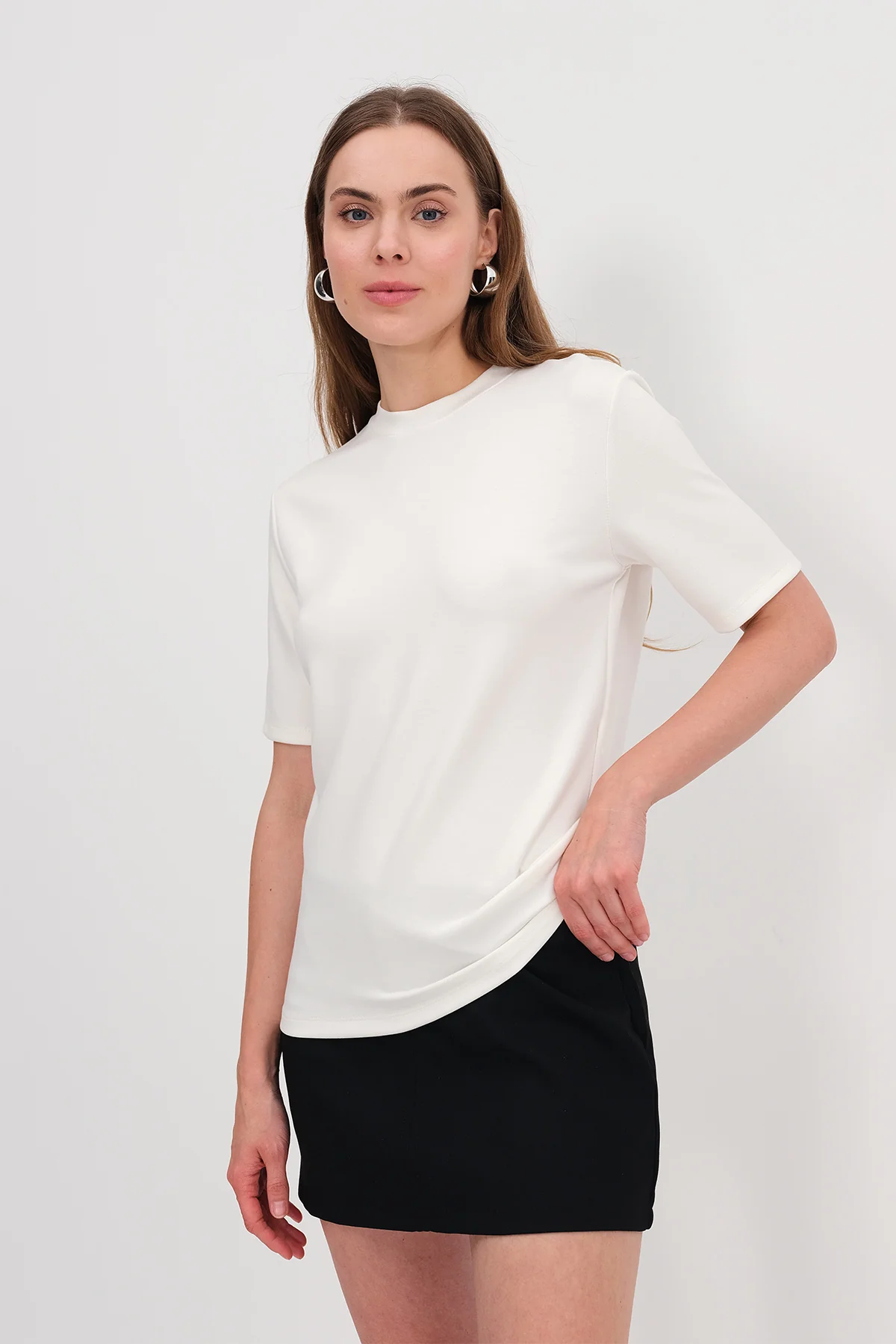 Basic Modal T-shirt - Image 15
