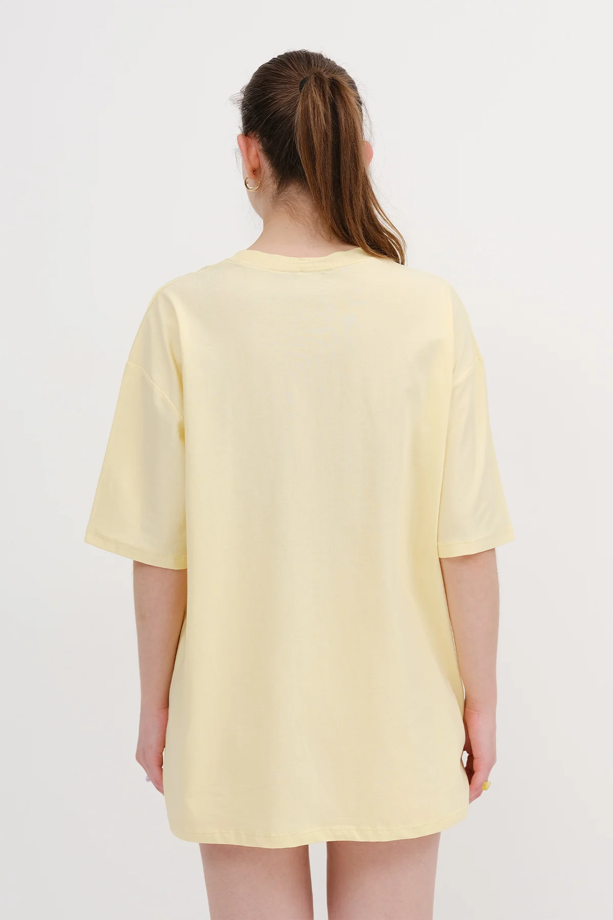 Basic T-shirt With Round Neck - Image 11