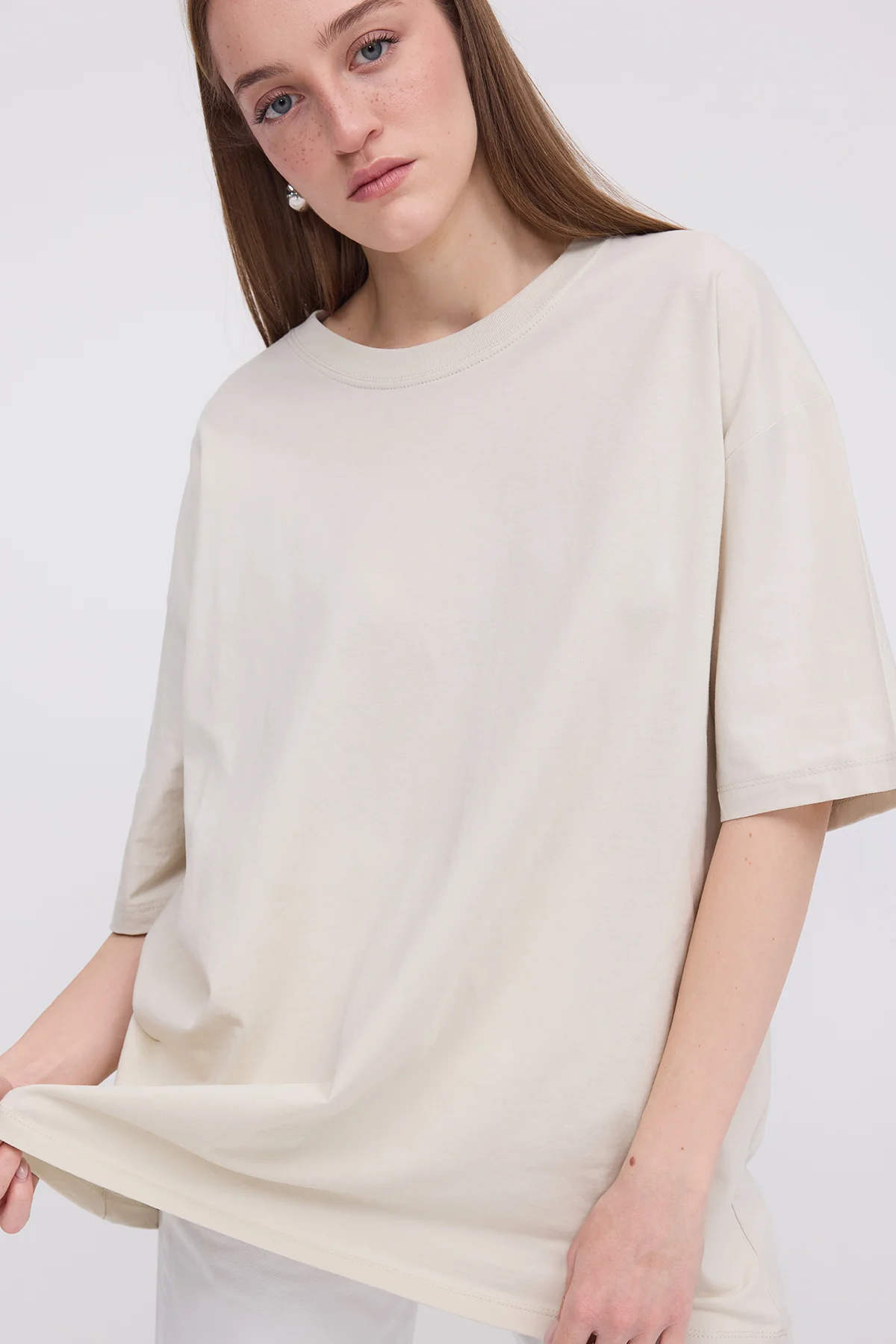 Basic T-shirt With Round Neck - Image 14