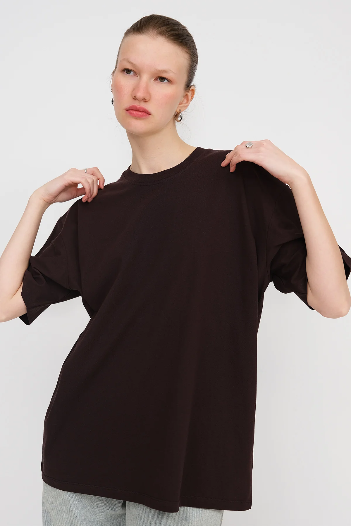 Basic T-shirt With Round Neck - Image 20