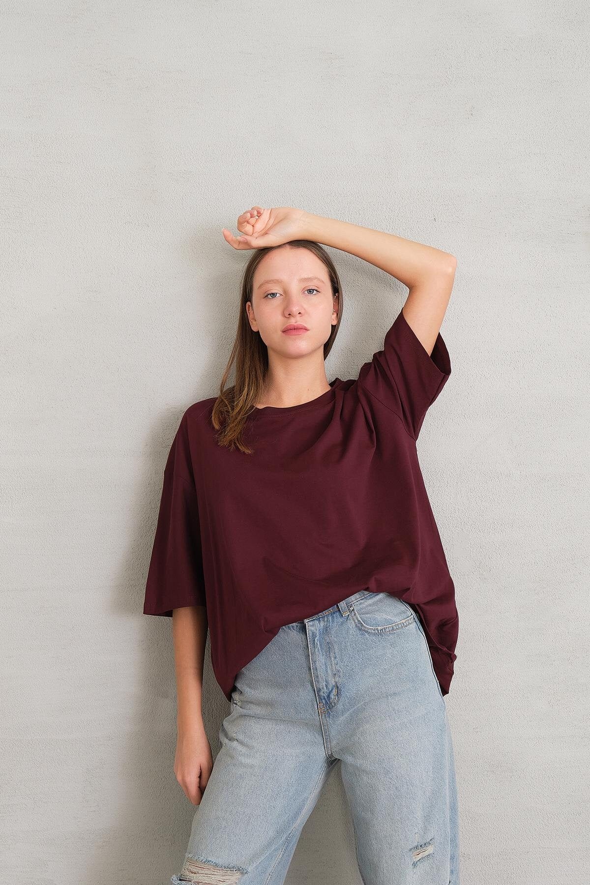 Basic T-shirt With Round Neck - Image 25