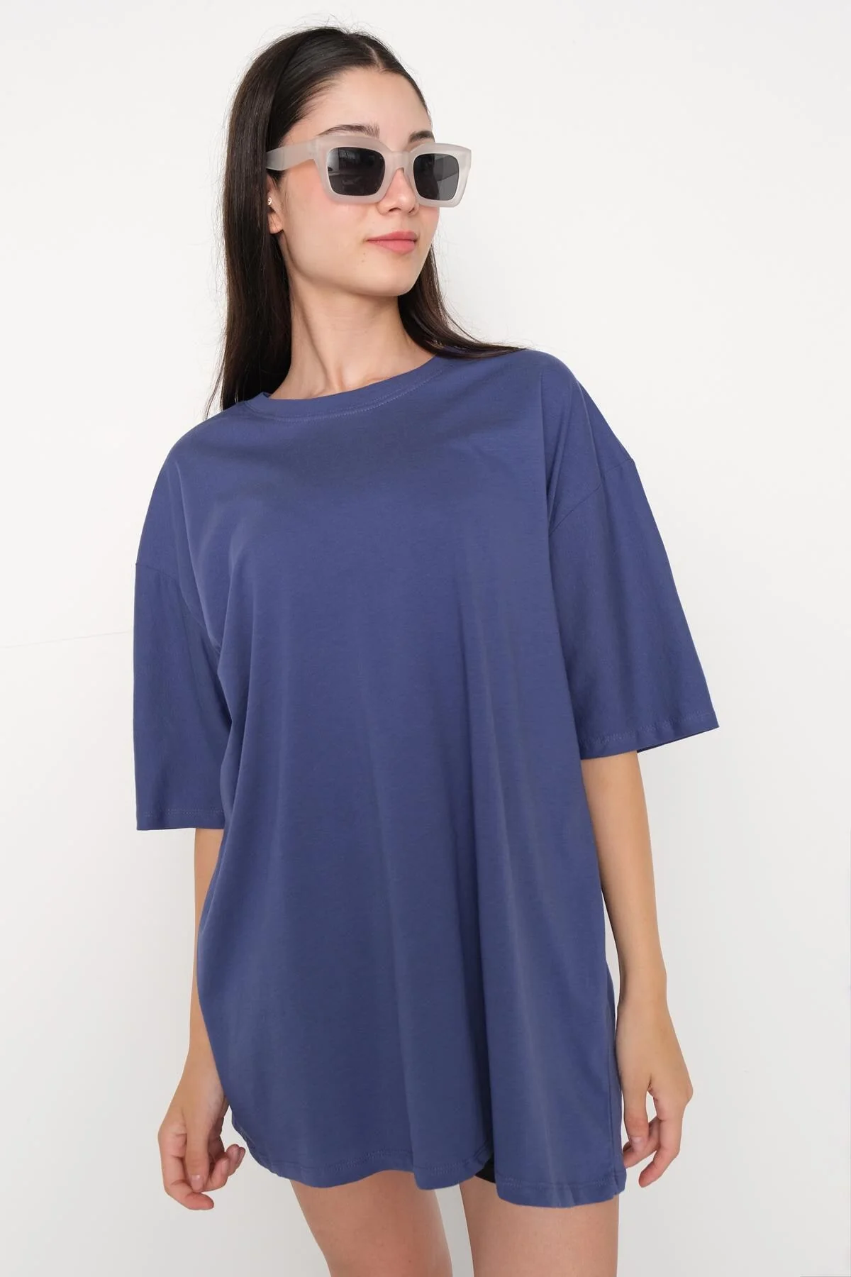 Basic T-shirt With Round Neck - Image 30