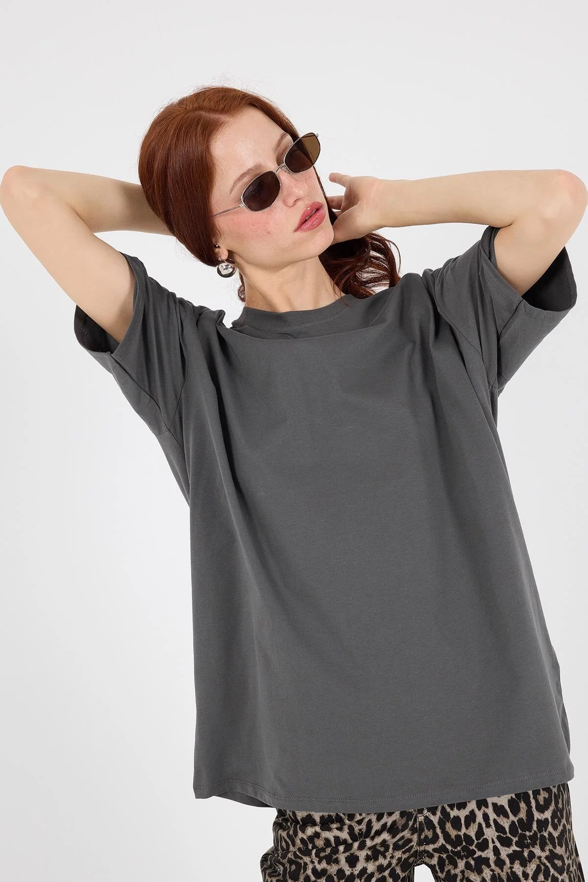Basic T-shirt With Round Neck - Image 49