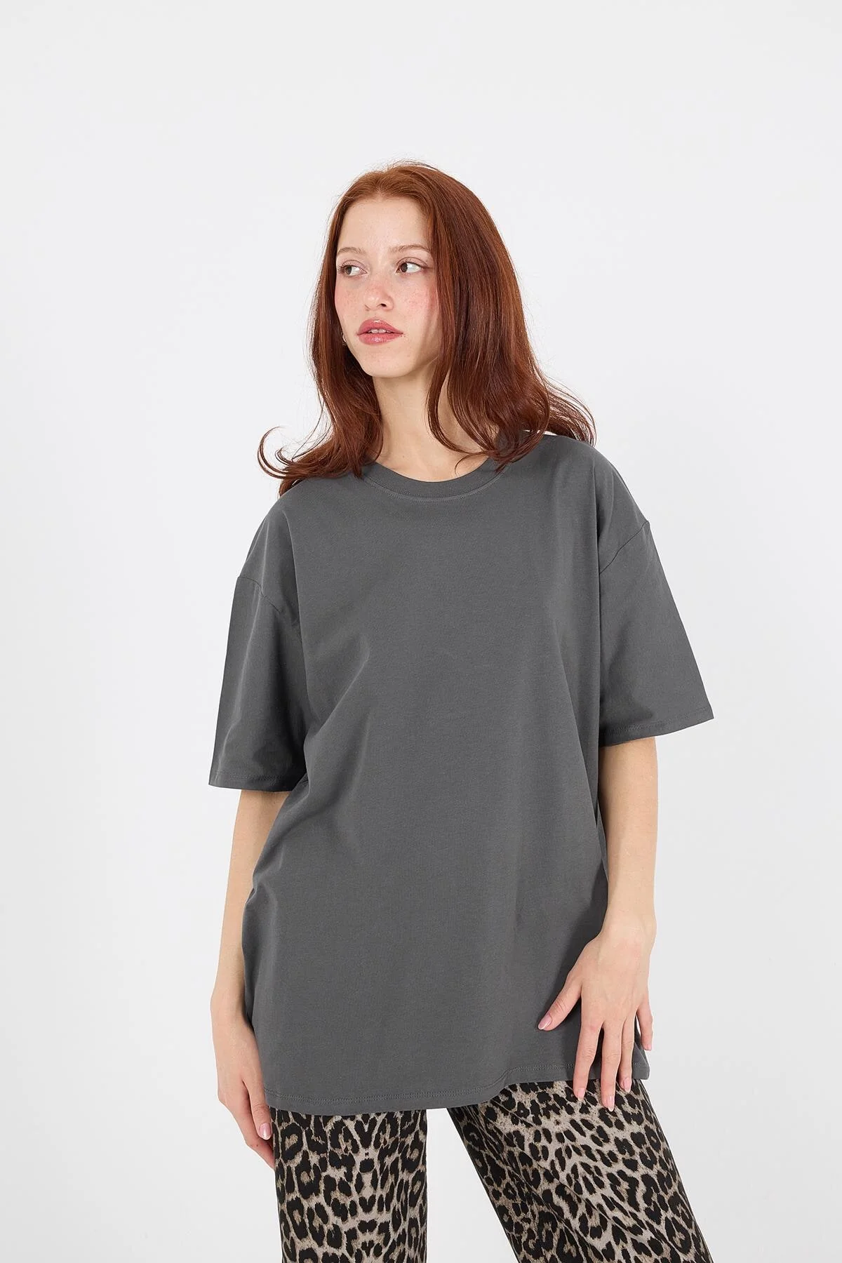 Basic T-shirt With Round Neck - Image 50
