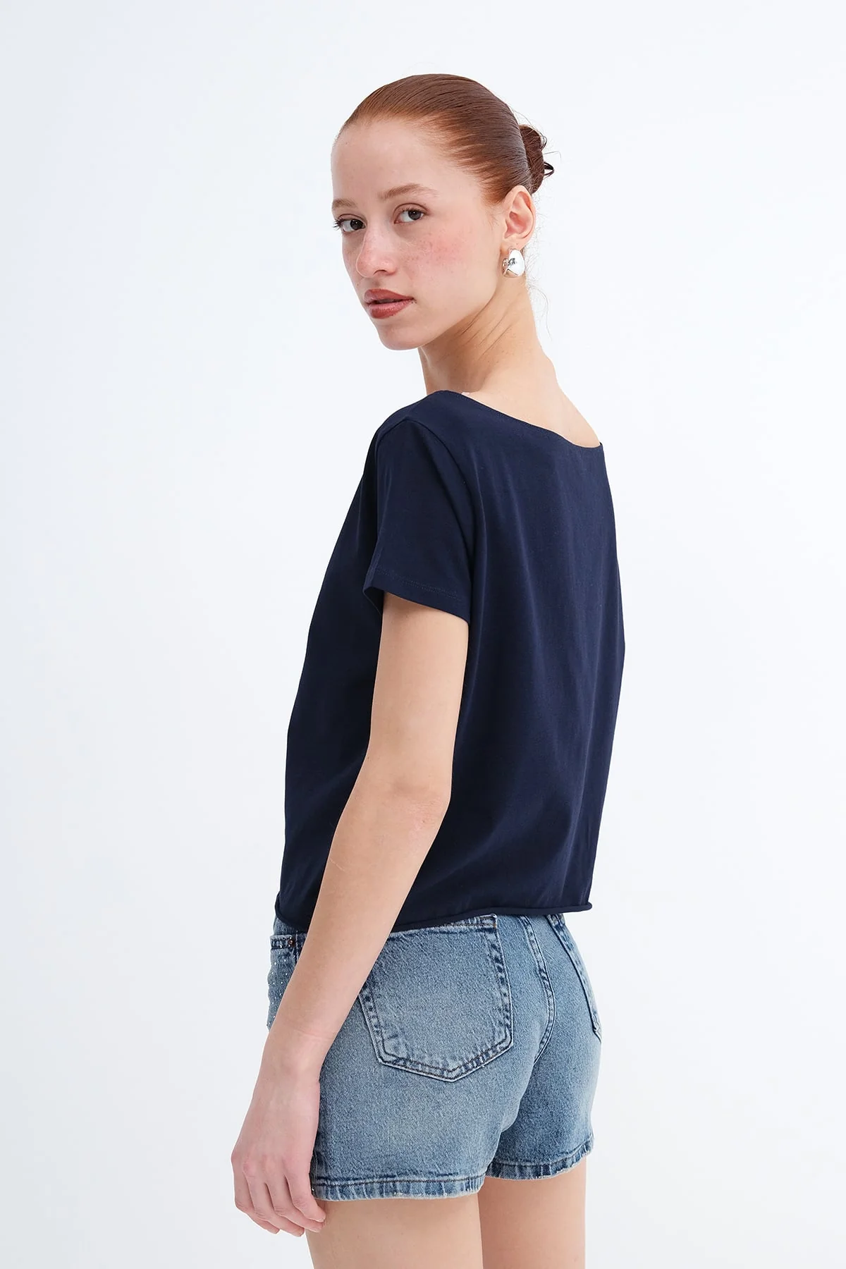 Boat Neck Printed T-shirt - Image 2