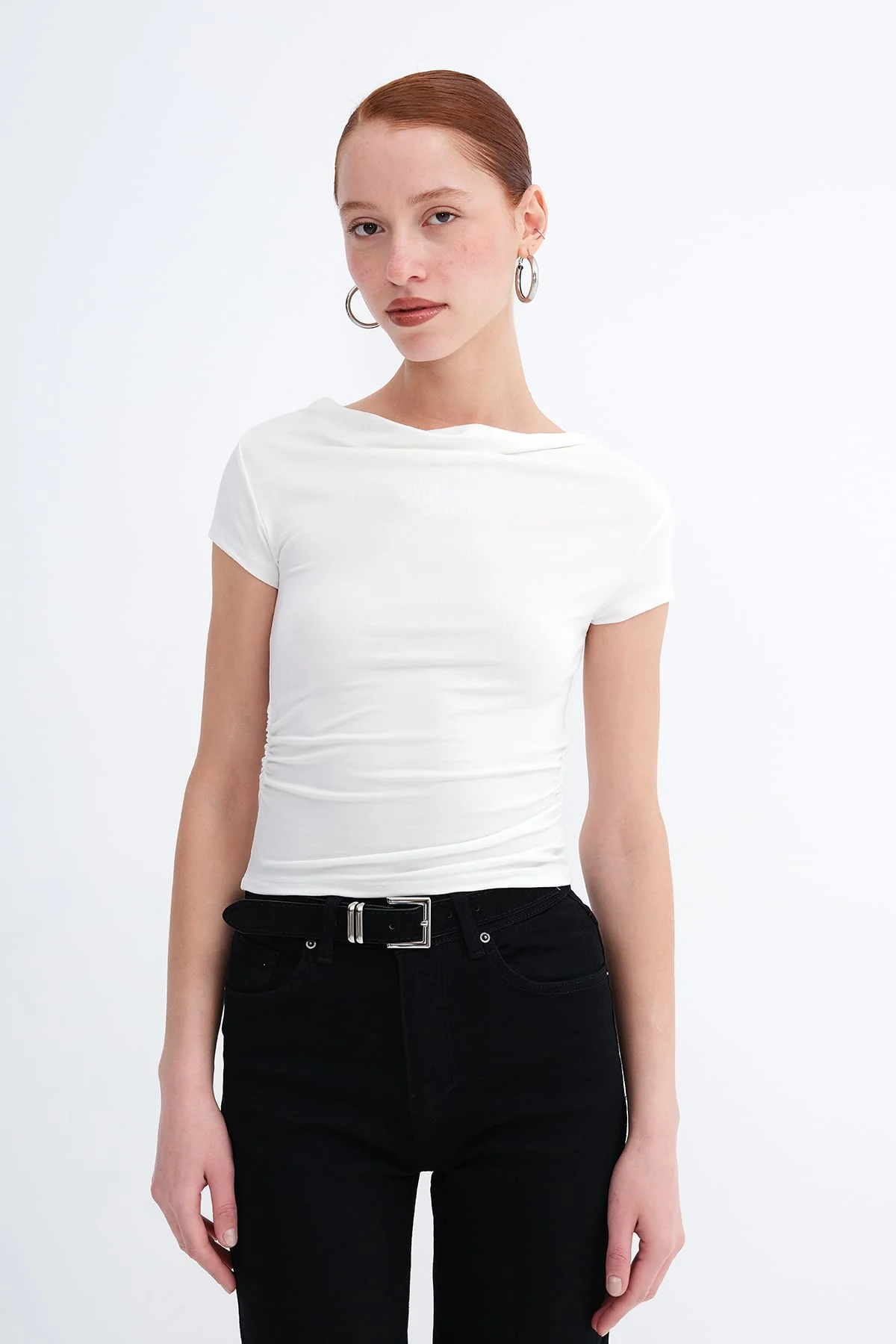 Boat Neck Ruched Side T-shirt - Image 19