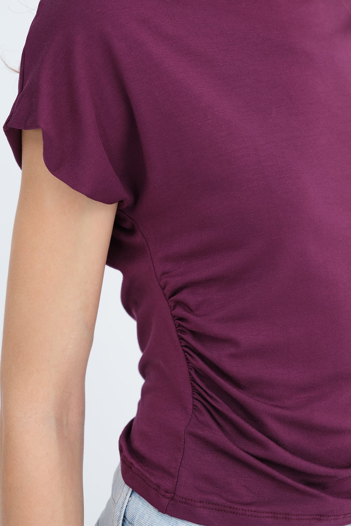 Boat Neck Ruched T-Shirt - Image 10
