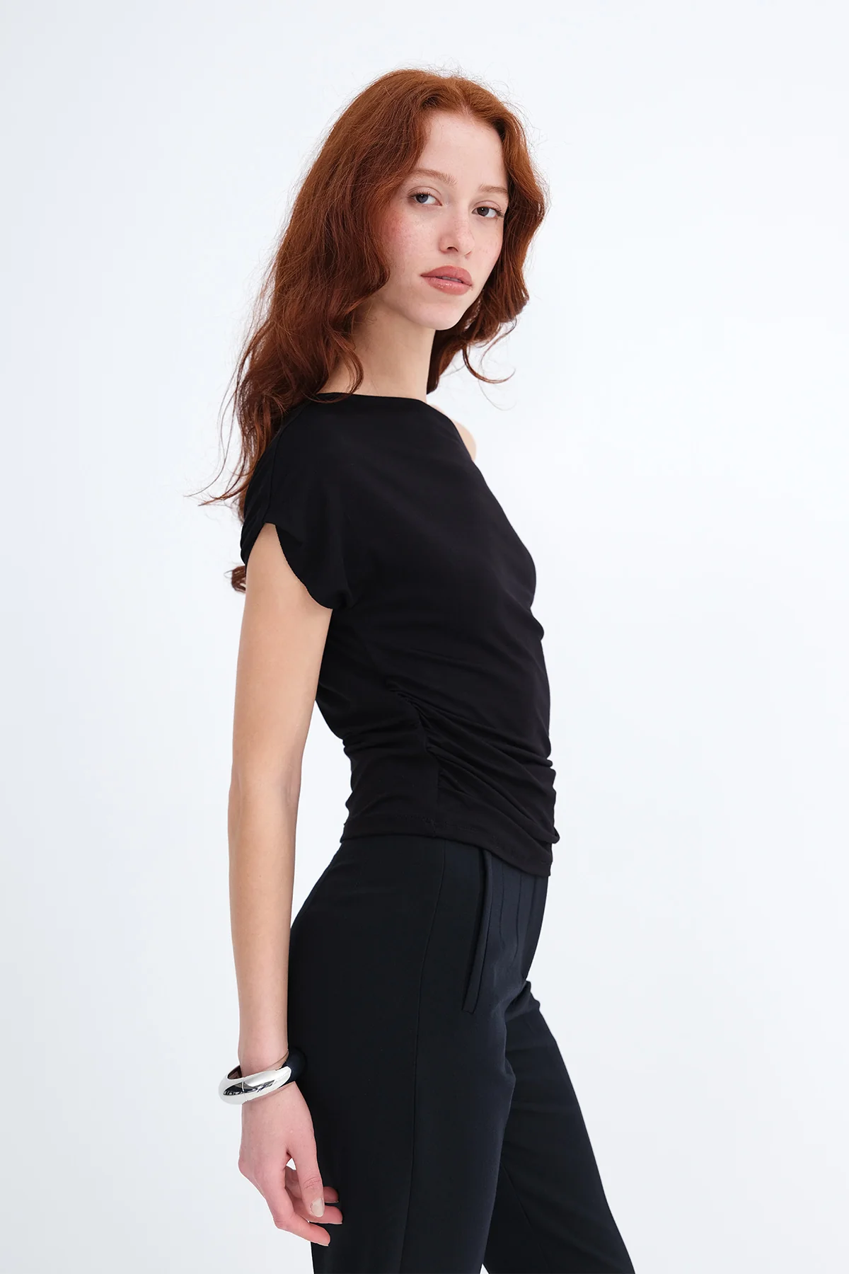 Boat Neck Ruched T-Shirt - Image 12