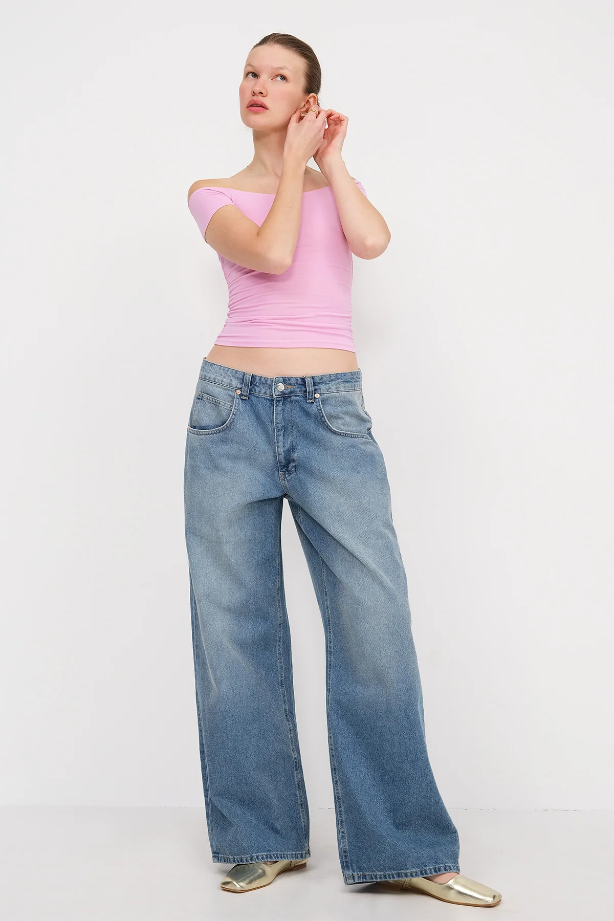 Boat Neck T-shirt - Image 25