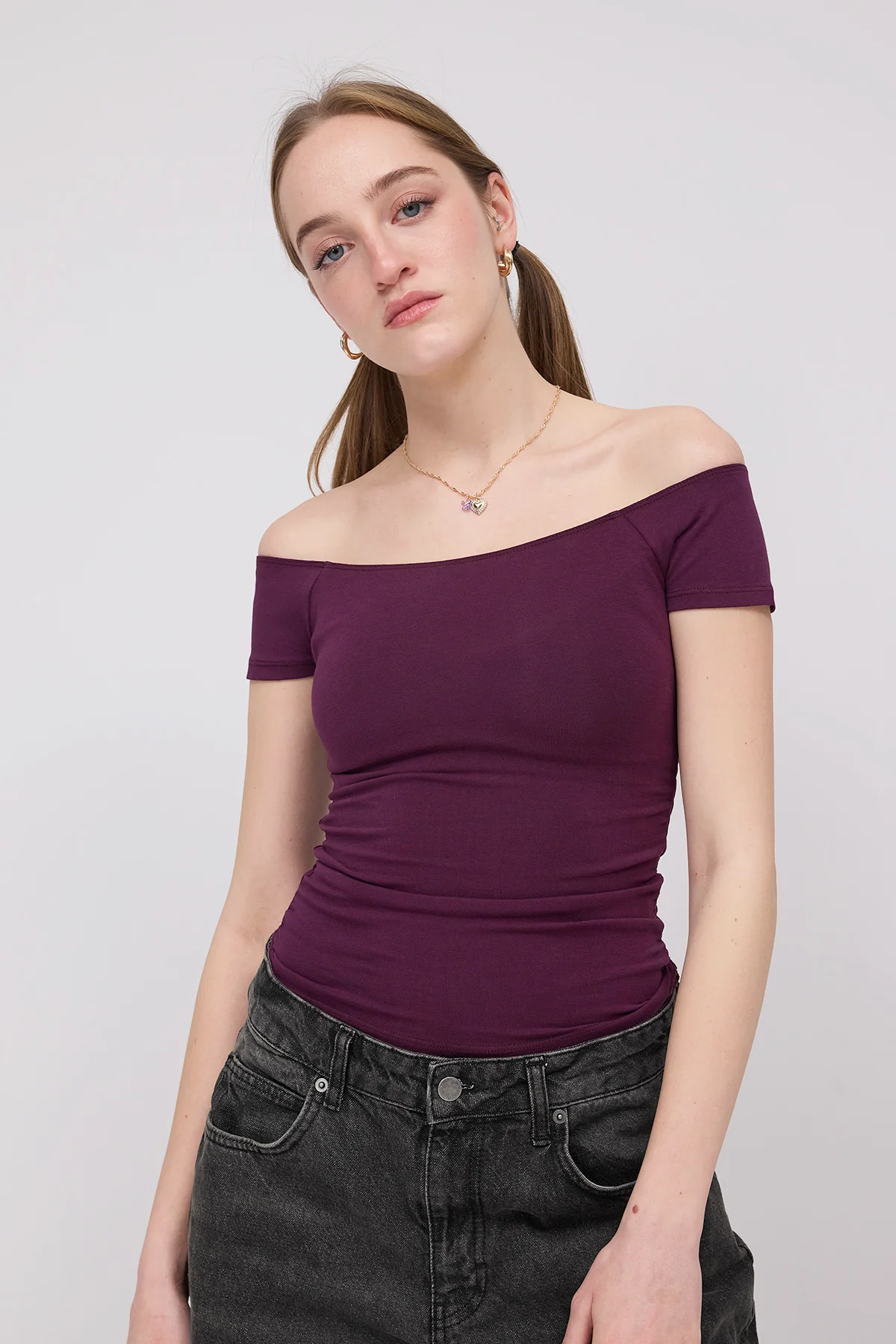 Boat Neck T-shirt - Image 33