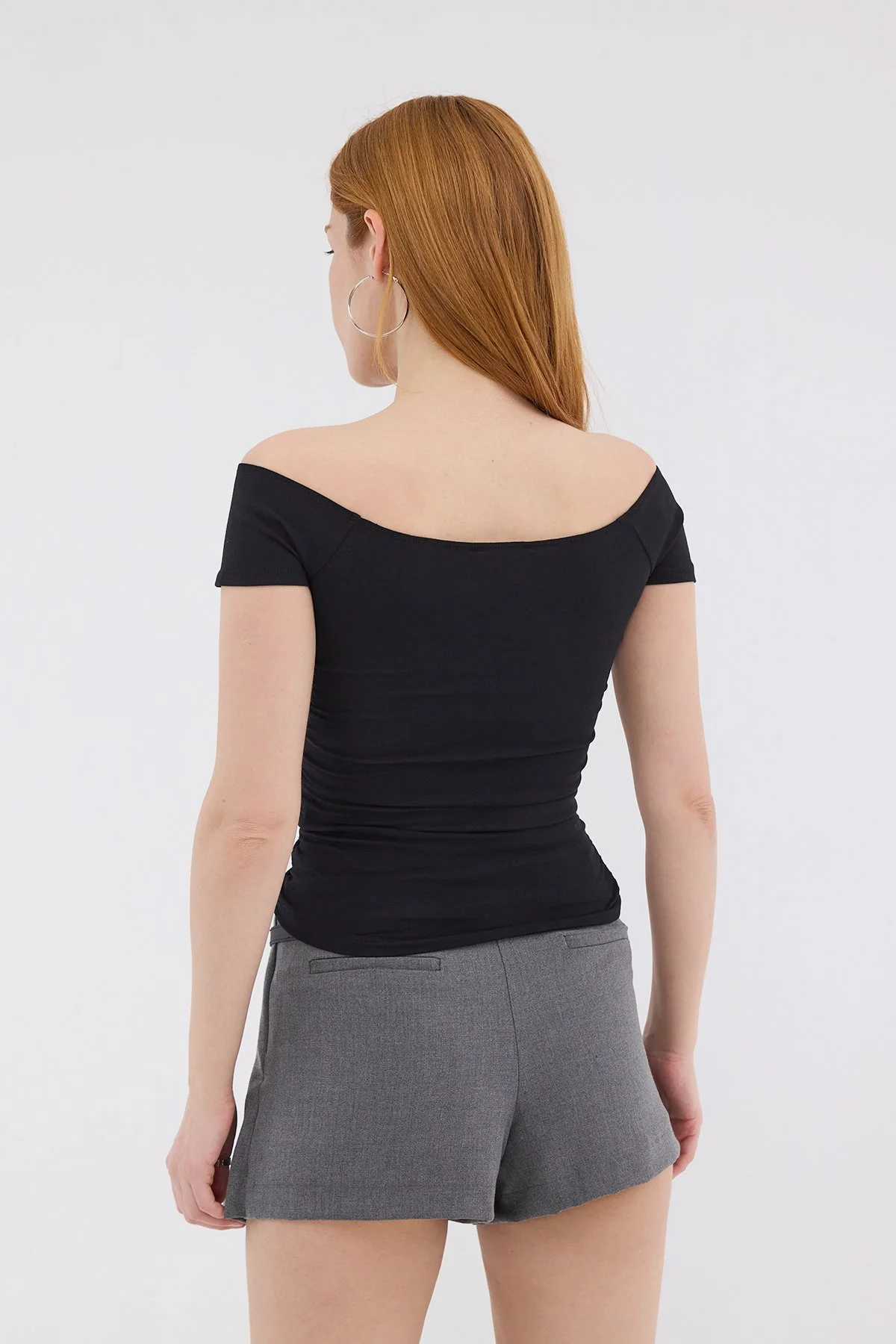 Boat Neck T-shirt - Image 42