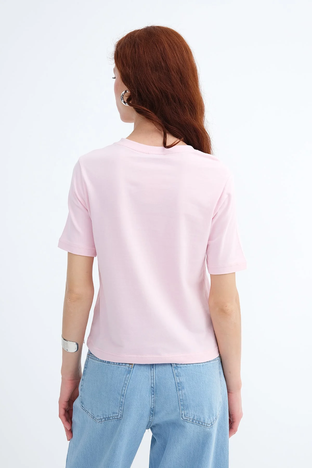 Crew Neck Basic T-shirt - Image 16