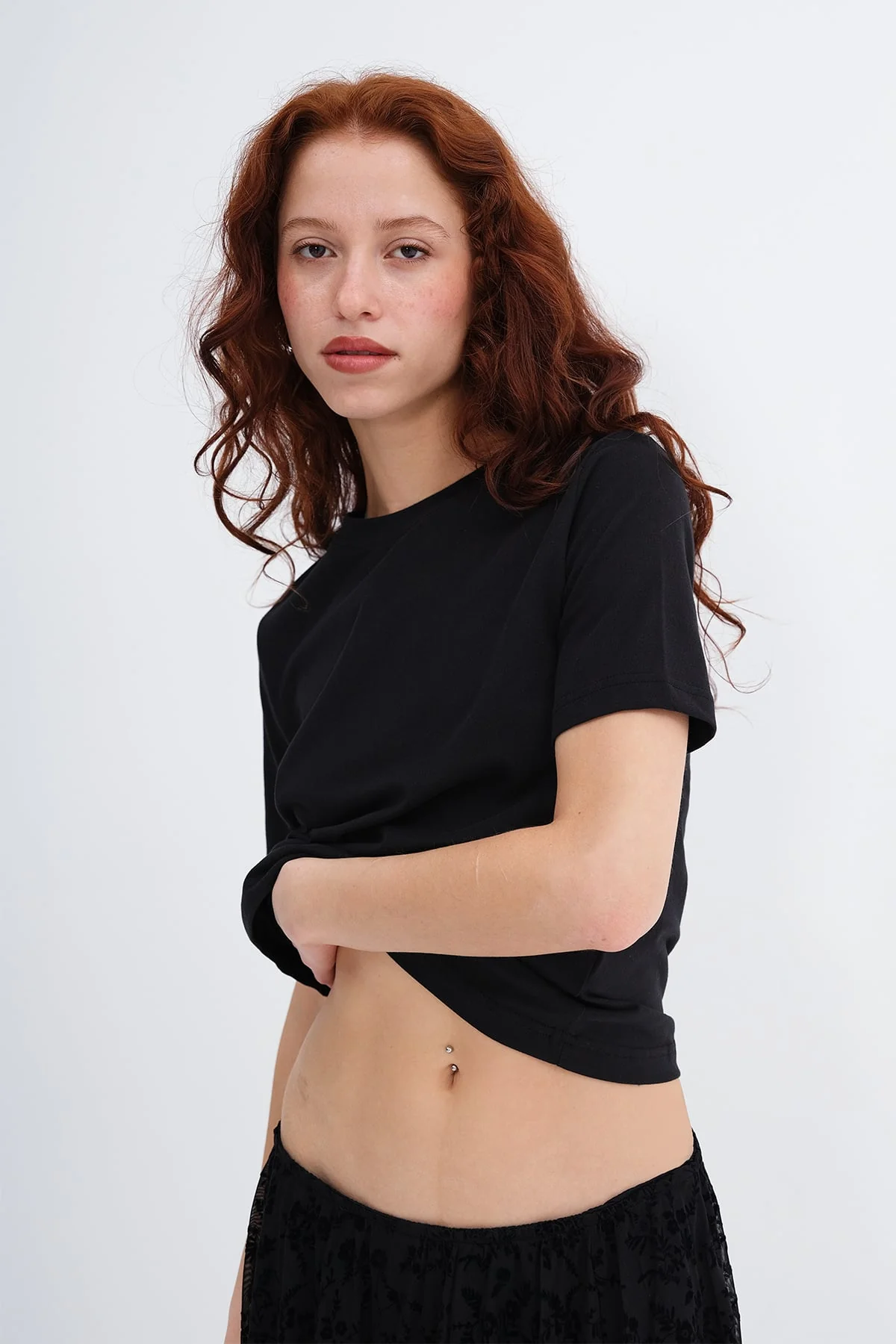 Crew Neck Basic T-shirt - Image 23