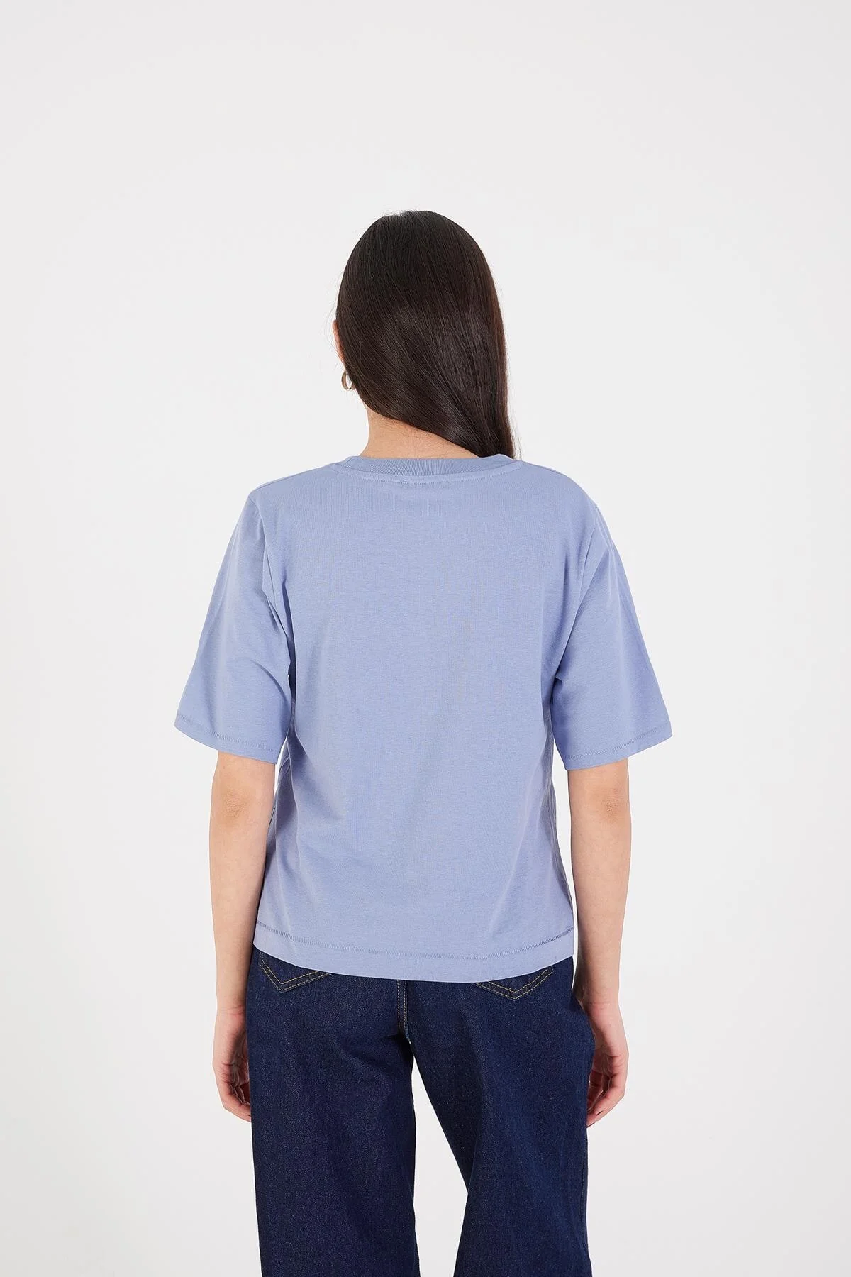 Crew Neck Basic T-shirt - Image 19