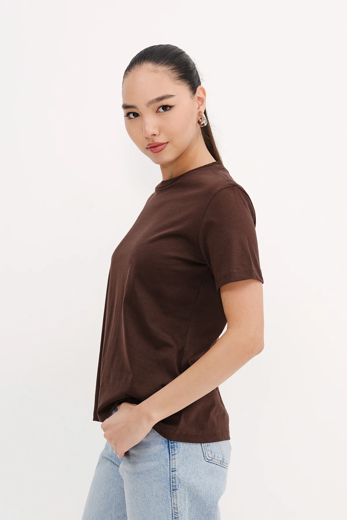 Crew Neck Basic T-shirt - Image 20