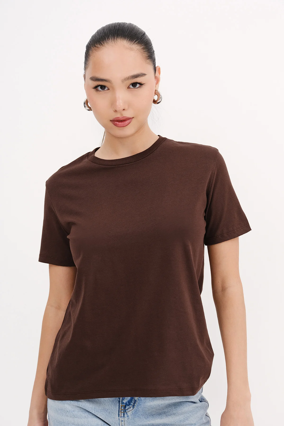 Crew Neck Basic T-shirt - Image 22