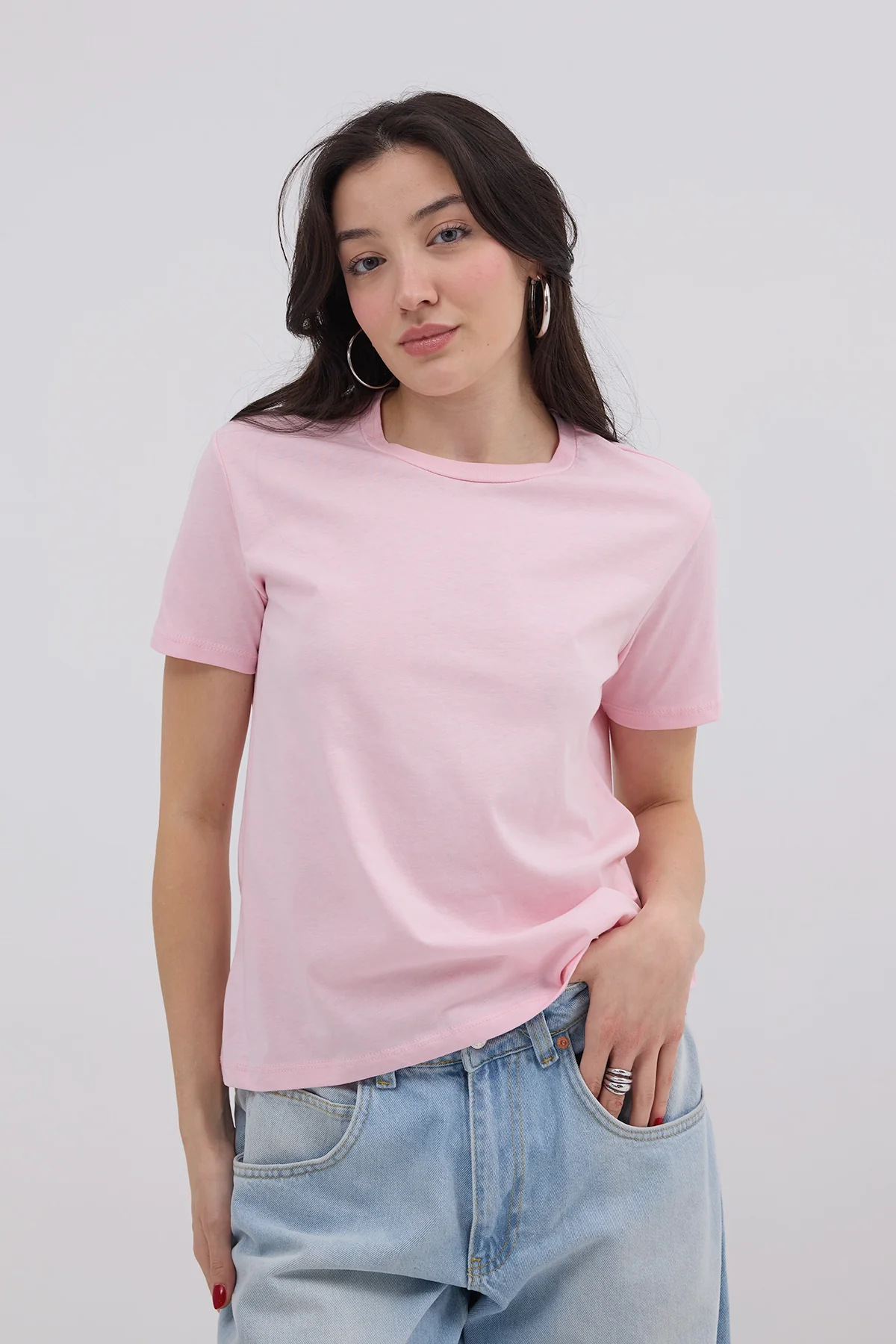 Crew Neck Basic T-shirt - Image 30