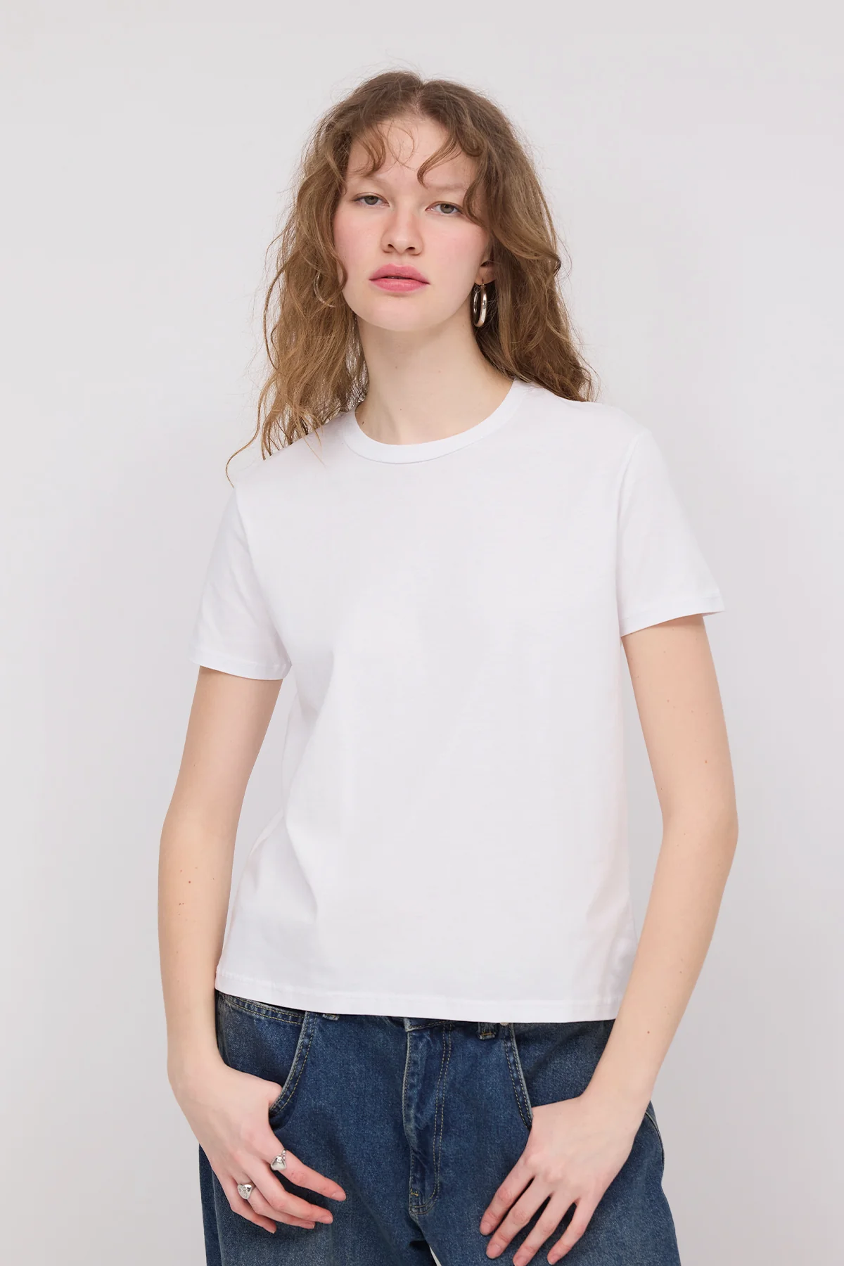 Crew Neck Basic T-shirt - Image 41