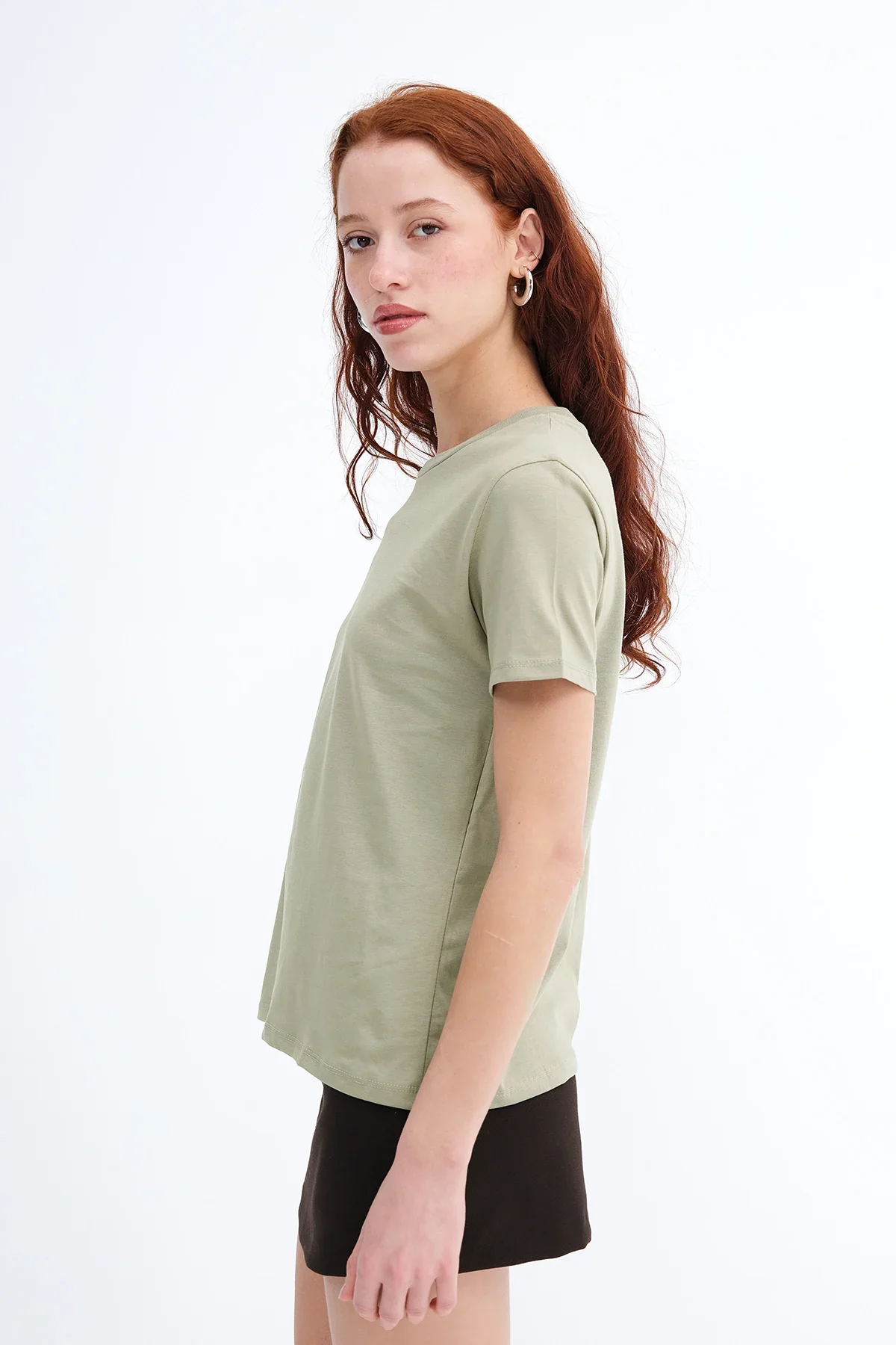 Crew Neck Basic T-shirt - Image 46