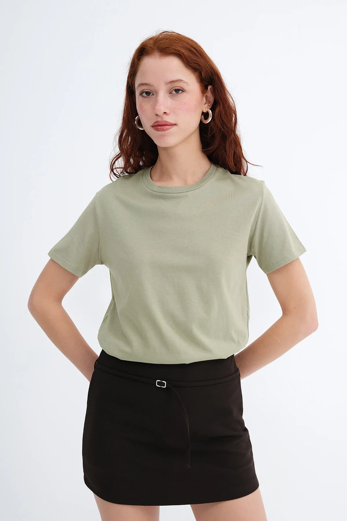 Crew Neck Basic T-shirt - Image 47