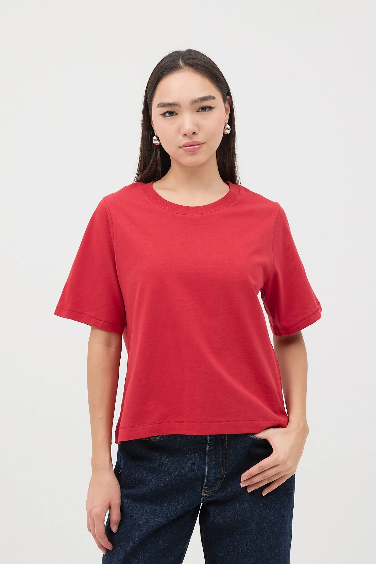 Crew Neck Basic T-shirt - Image 3