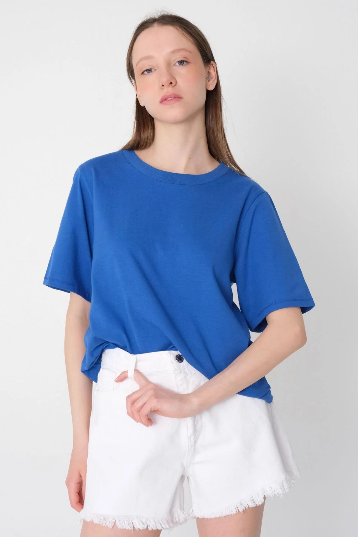 Crew Neck Basic T-shirt - Image 30