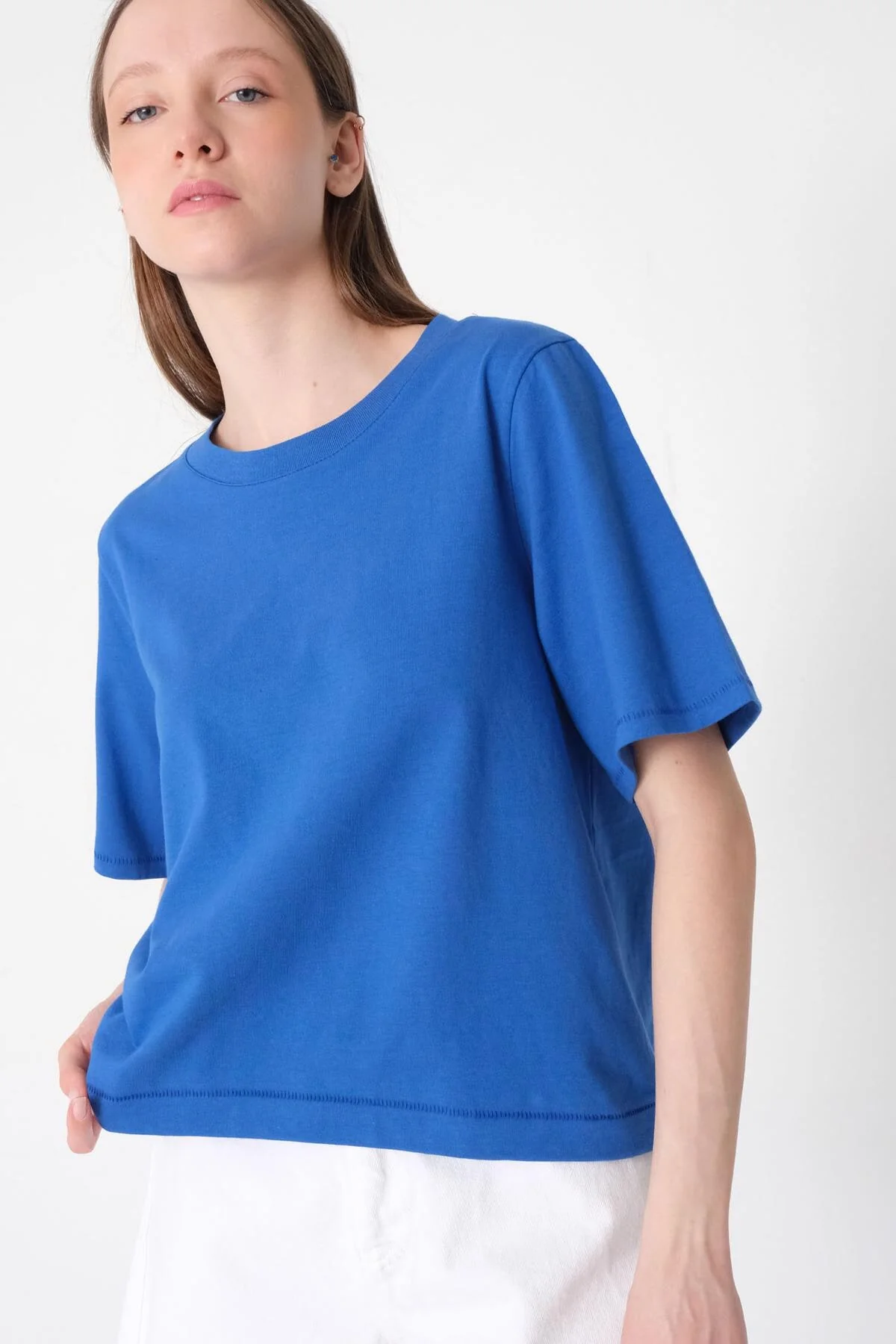Crew Neck Basic T-shirt - Image 31
