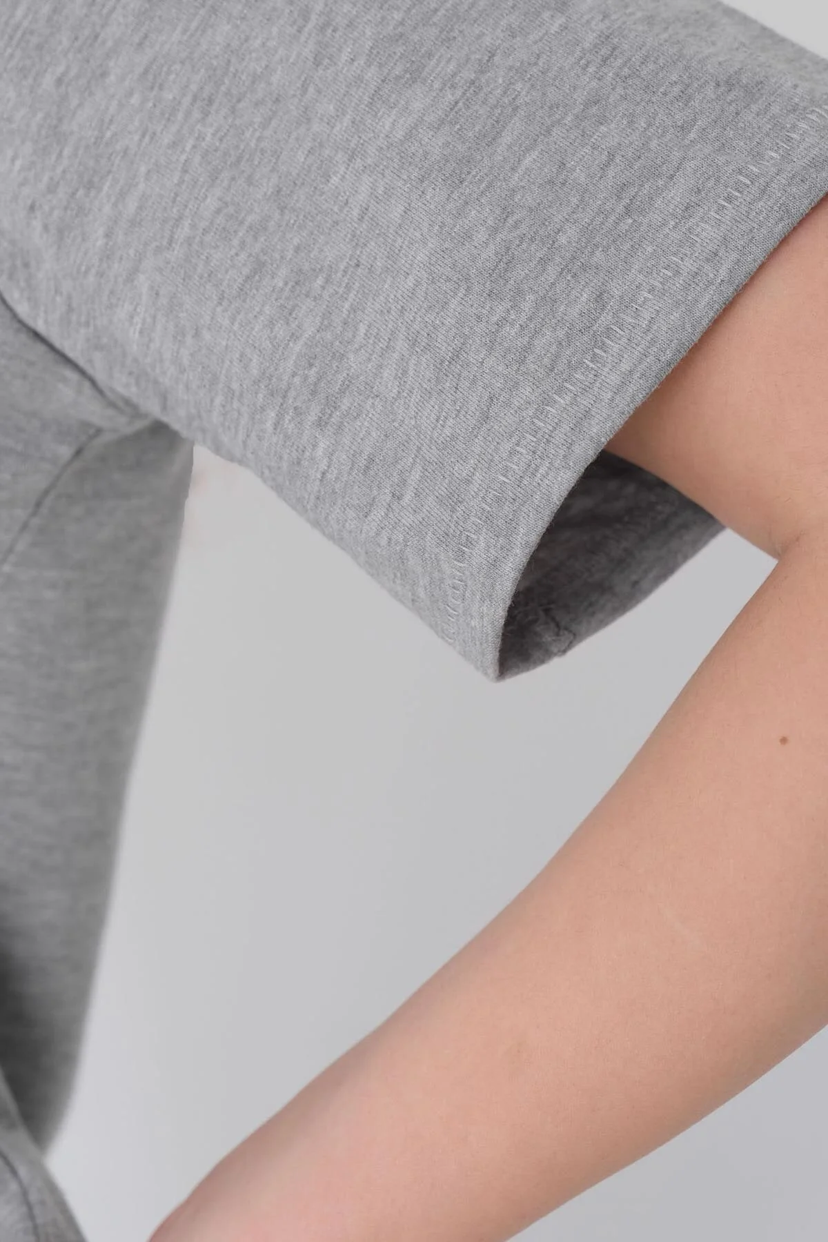 Crew Neck Basic T-shirt - Image 46