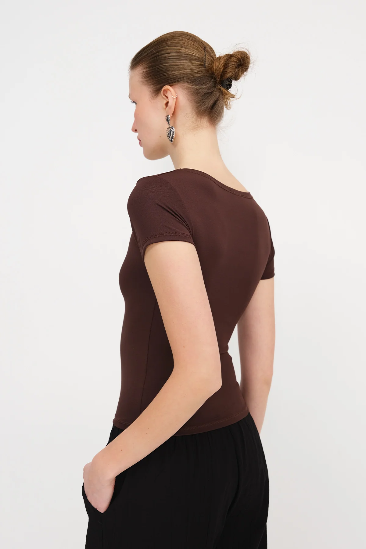 Crew Neck Basic T-shirt - Image 29