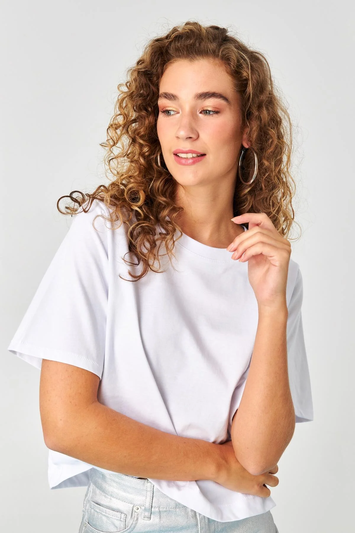 Crew Neck Basic T-shirt - Image 52