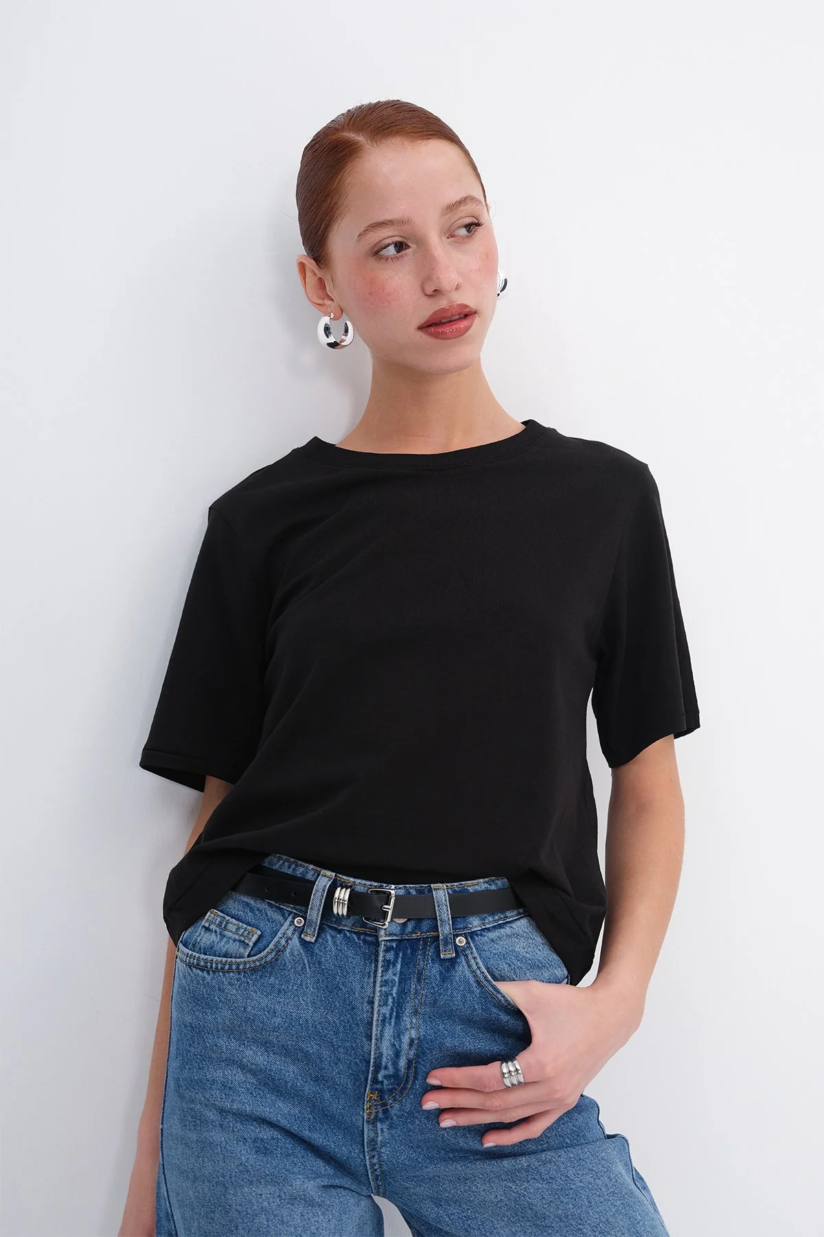 Crew Neck Basic T-shirt - Image 59