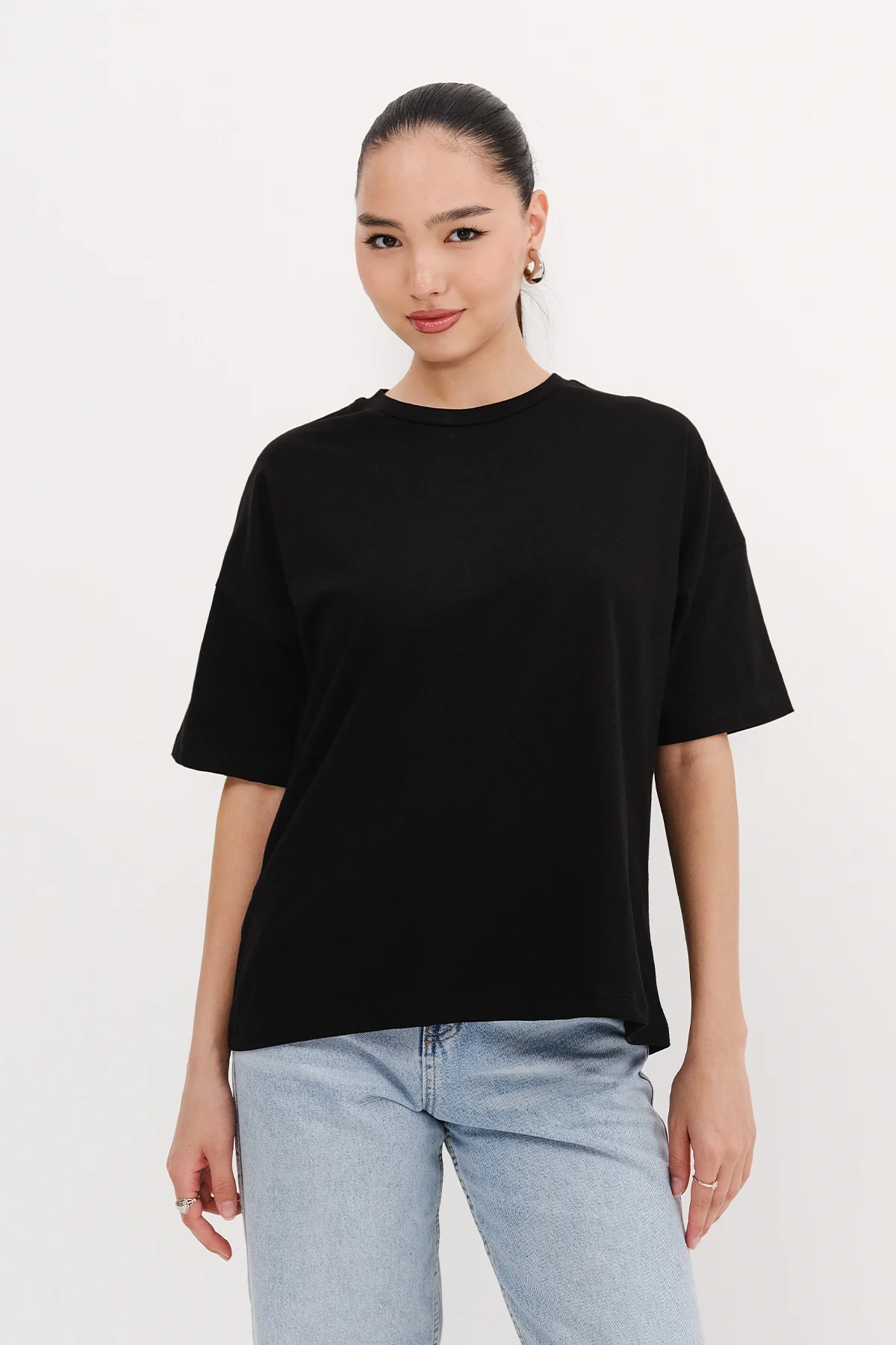 Crew Neck Basic T-shirt - Image 28