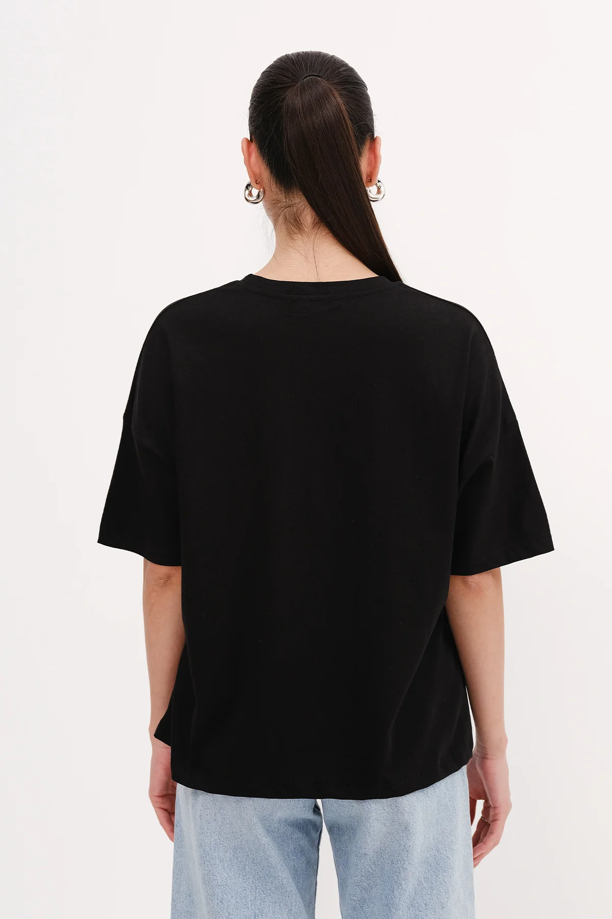 Crew Neck Basic T-shirt - Image 31