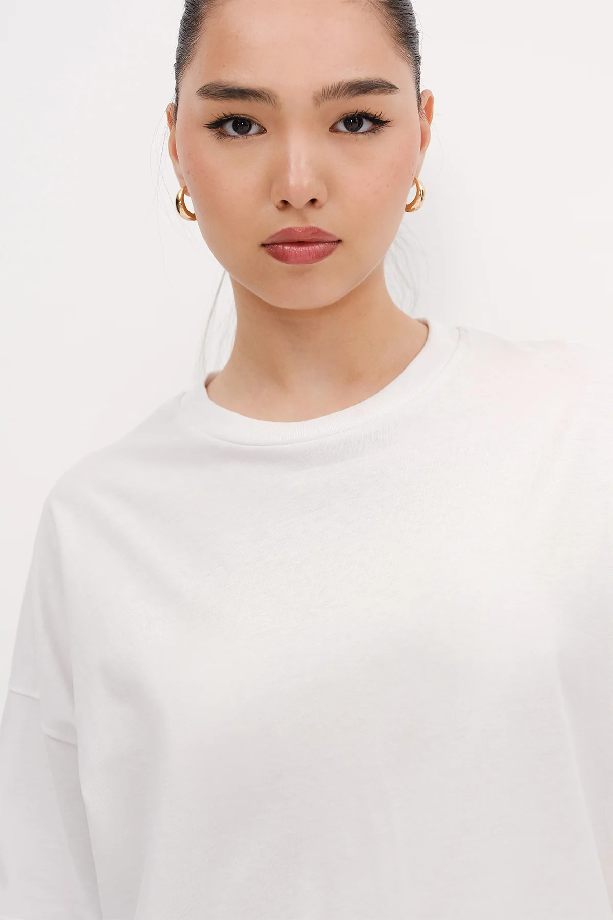 Crew Neck Basic T-shirt - Image 35