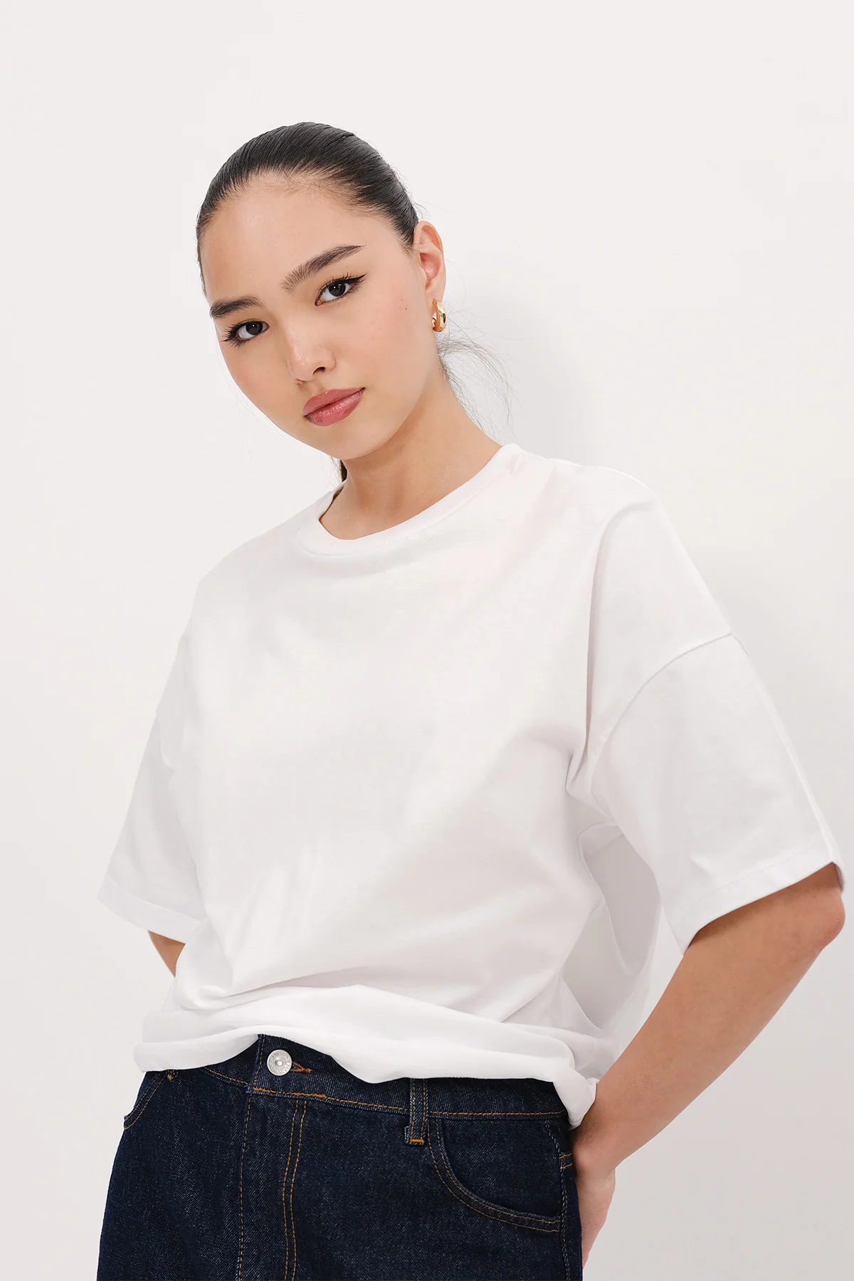 Crew Neck Basic T-shirt - Image 38