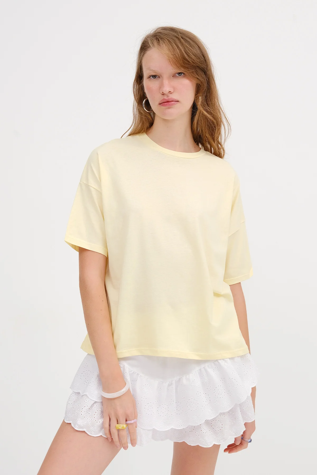 Crew Neck Basic T-shirt - Image 6