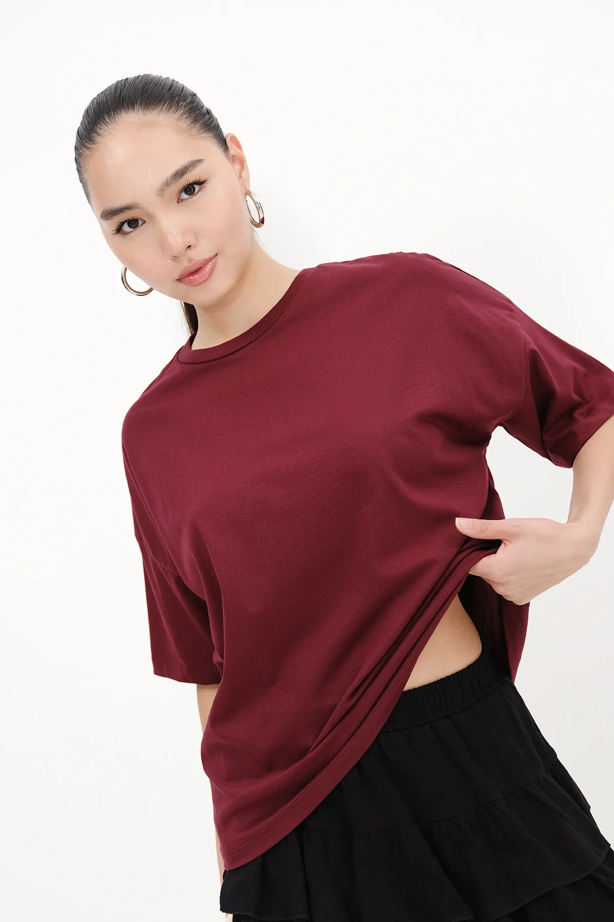 Crew Neck Basic T-shirt - Image 7