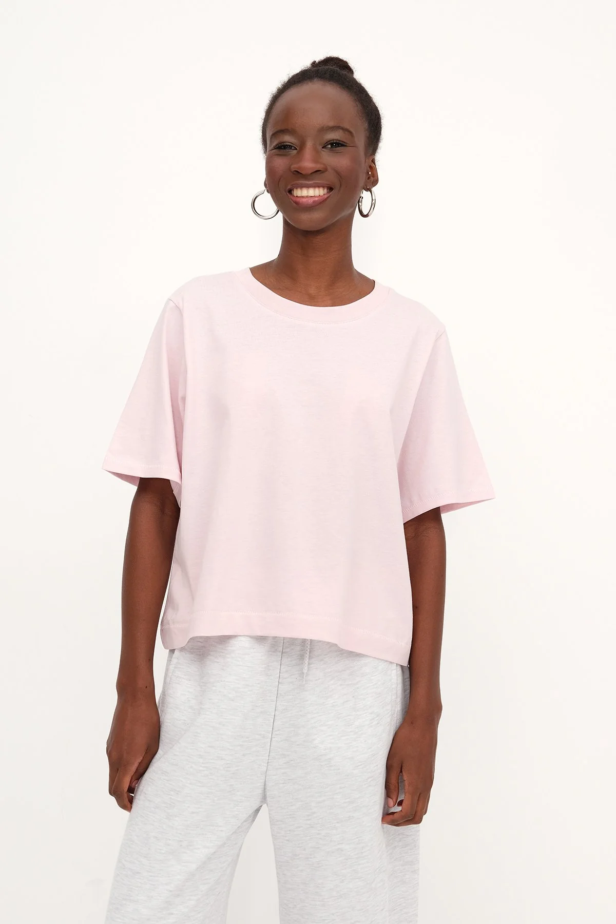 Crew Neck Basic T-shirt - Image 73