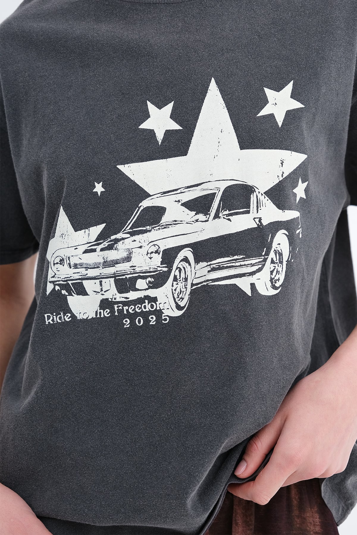Crew Neck Printed T-Shirt - Image 5