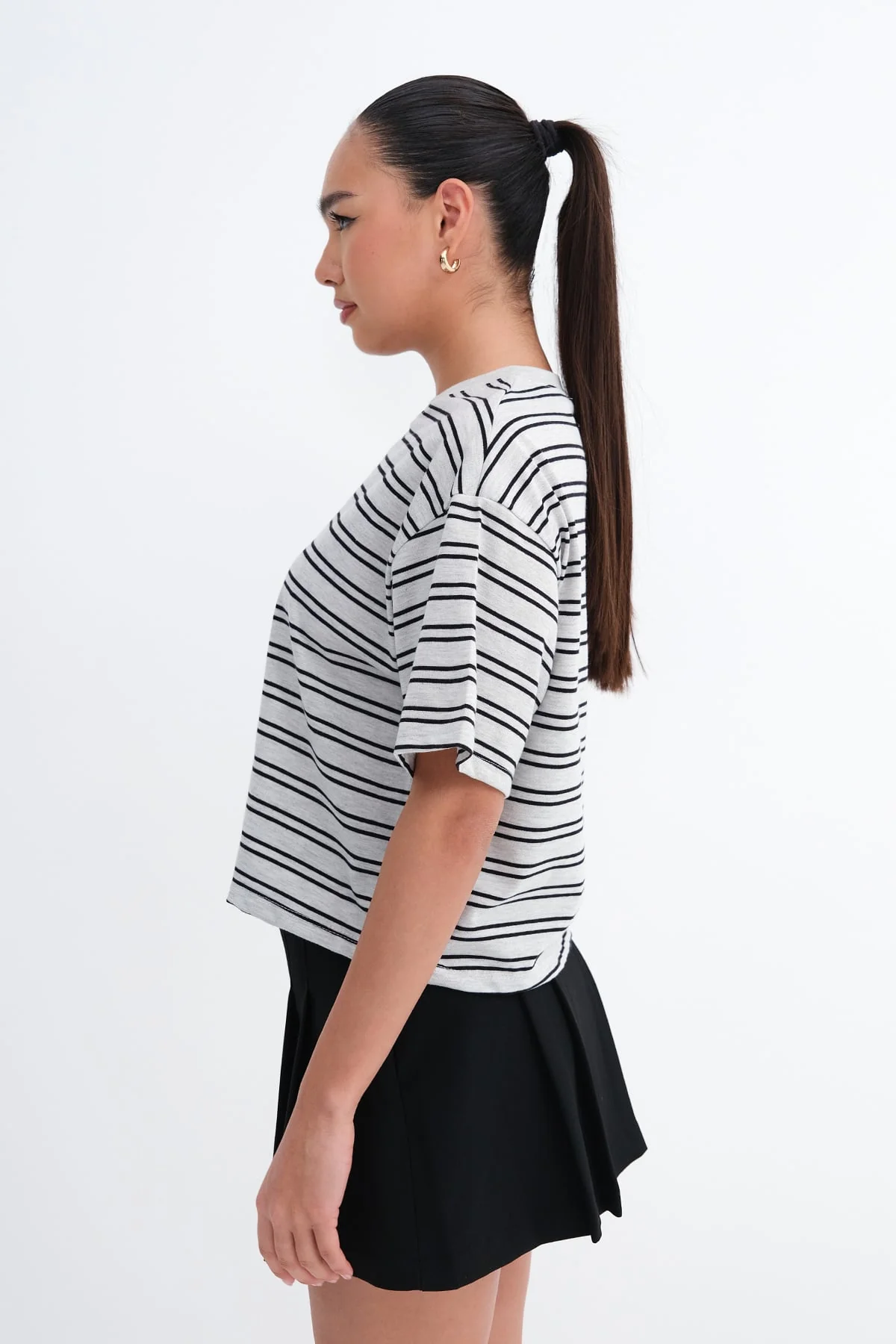 Crew Neck Striped T-shirt - Image 6