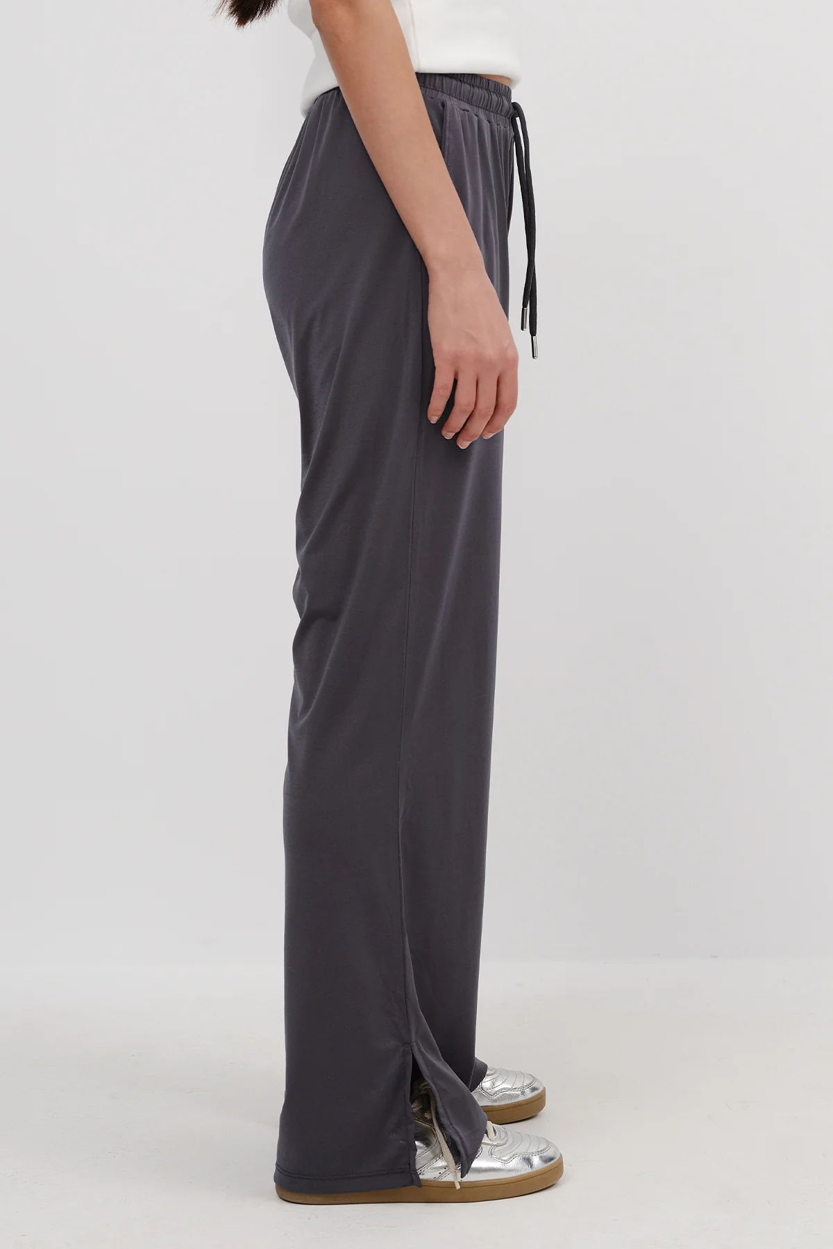 Elastic Waist Wide Leg Trousers - Image 11