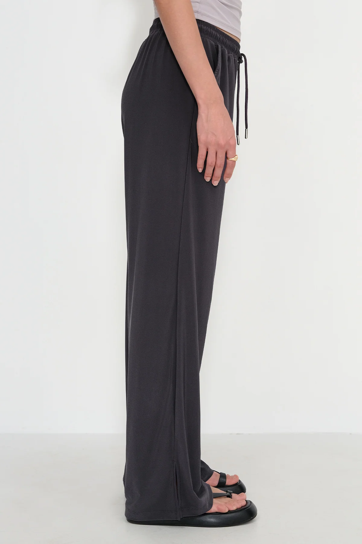 Elastic Waist Wide Leg Trousers - Image 16