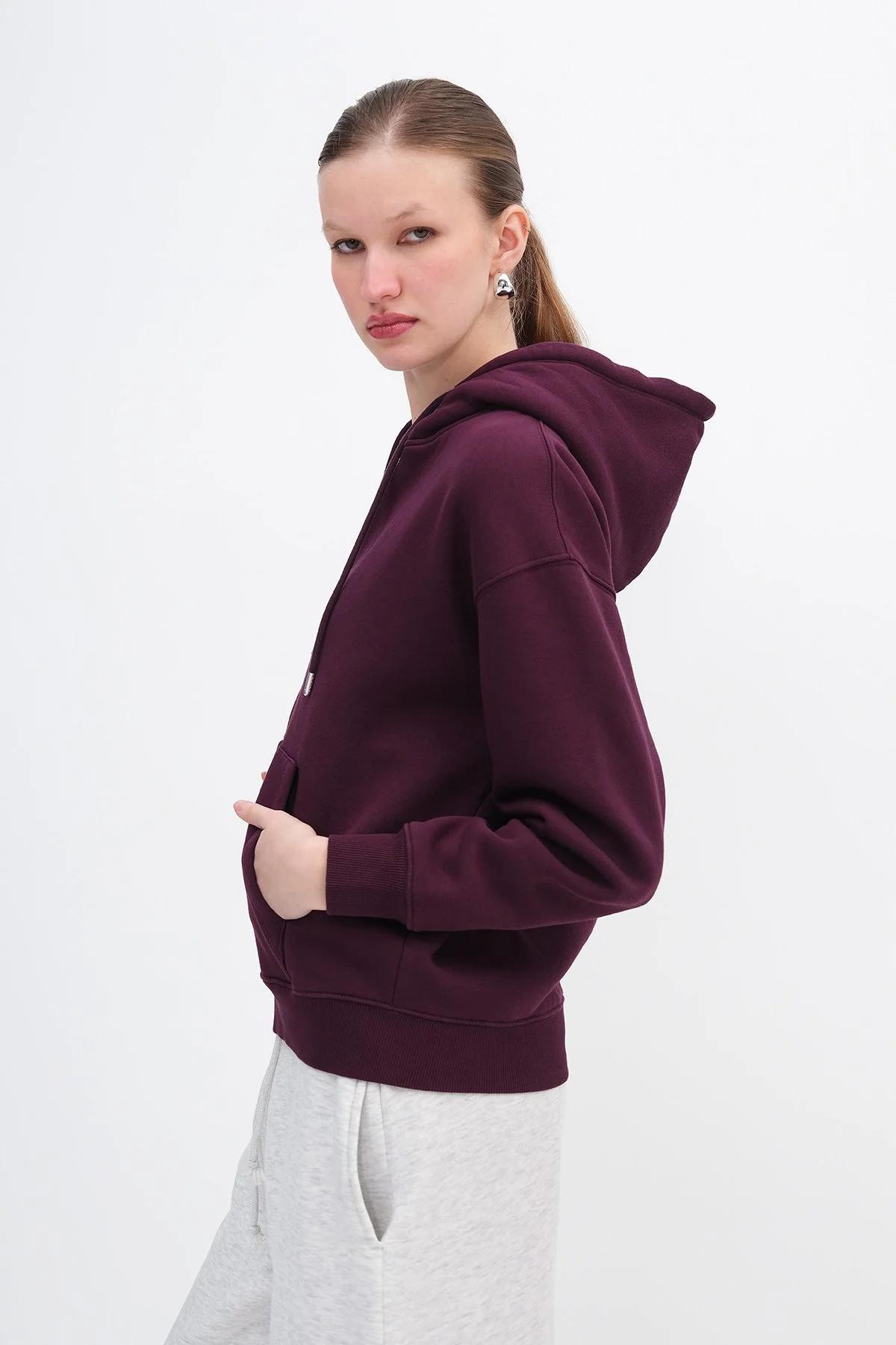 Fleece-Lined Zip-Up Sweatshirt - Image 14
