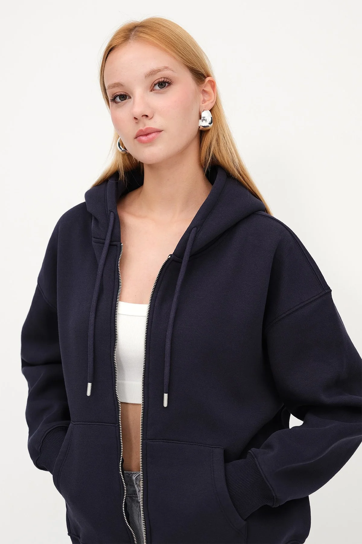 Fleece-Lined Zip-Up Sweatshirt - Image 40