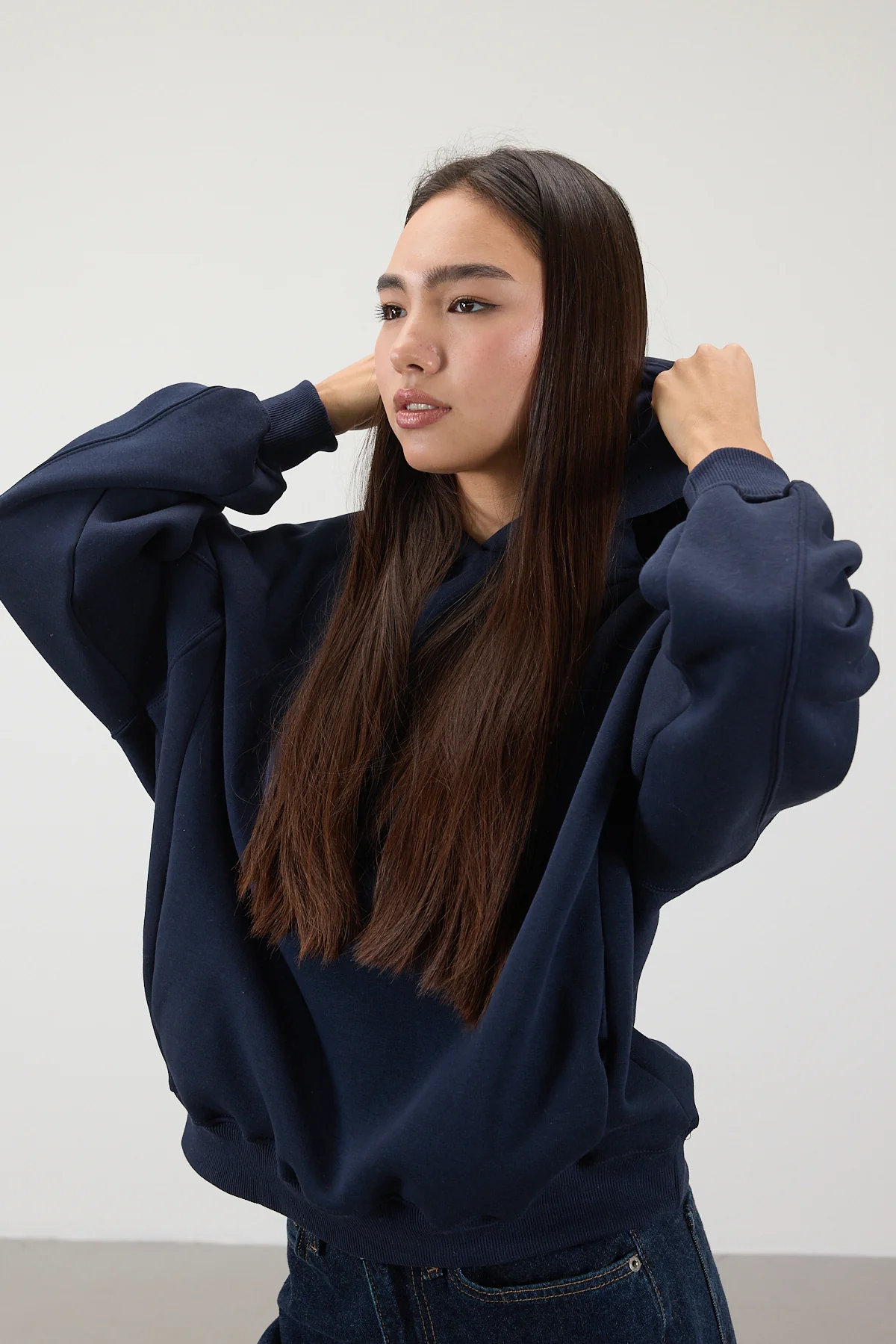 Hooded Ribbon Sweatshirt - Image 16