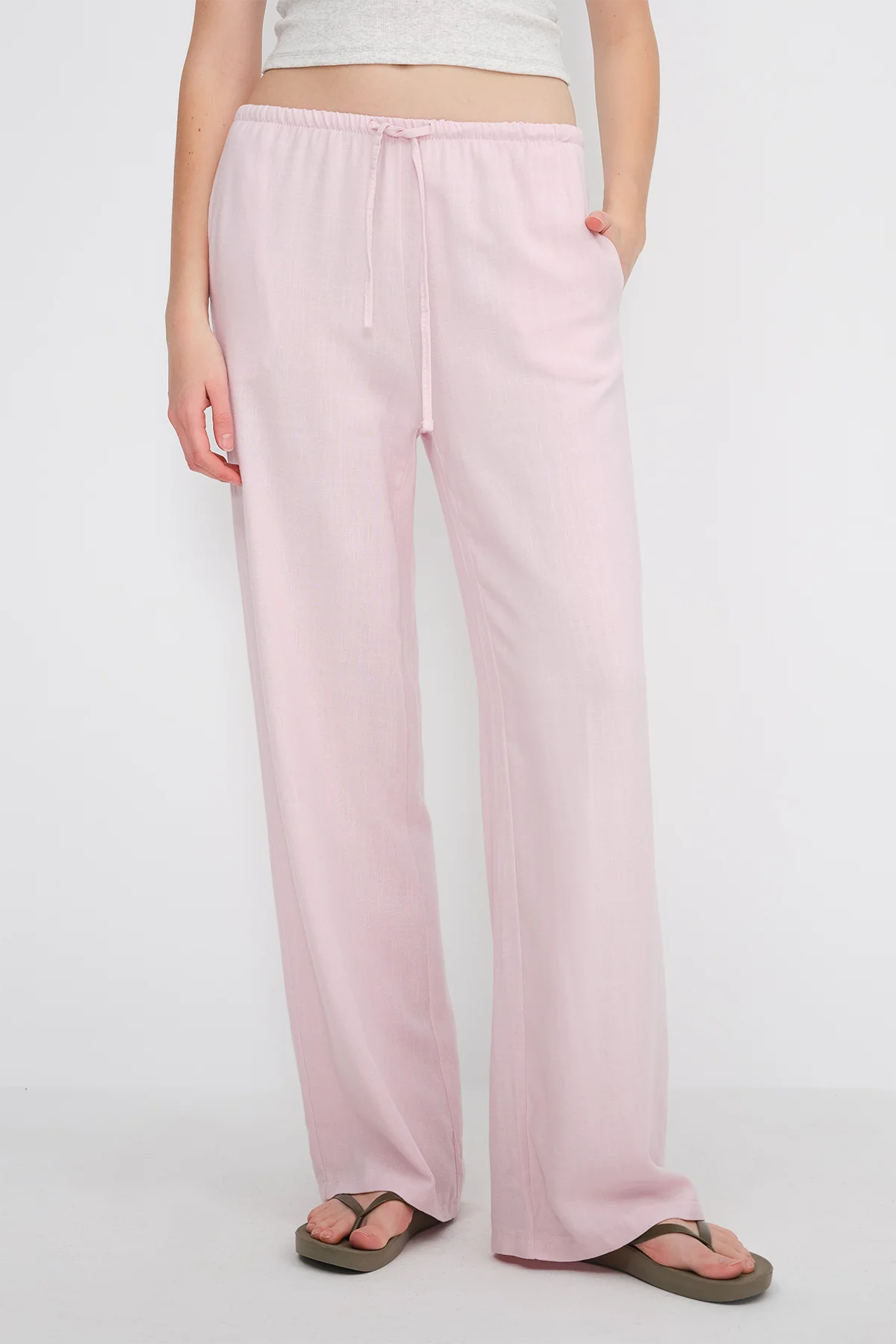 Linen-Blend Tie-Waist Wide Leg Pants - Image 11