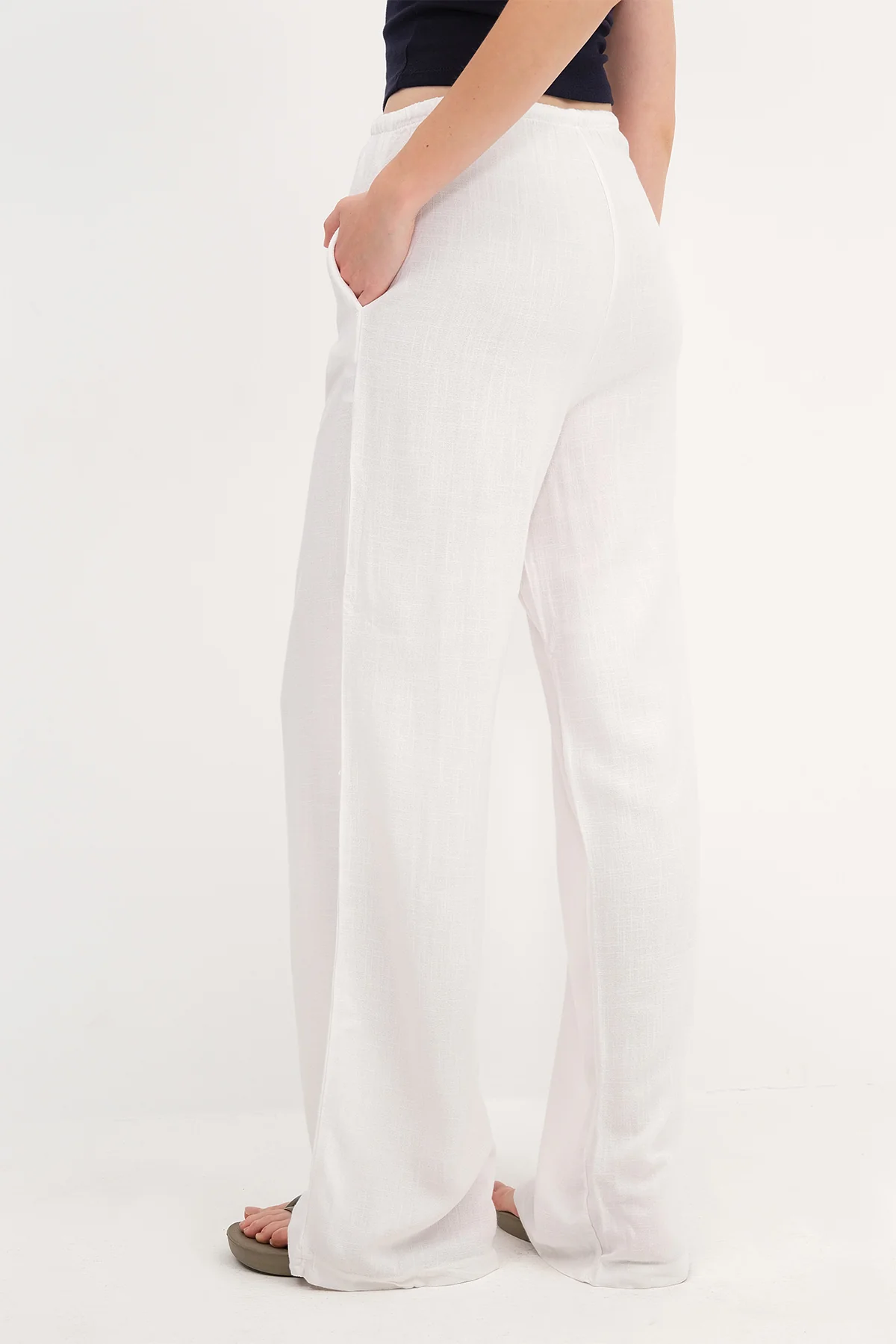 Linen-Blend Tie-Waist Wide Leg Pants - Image 42